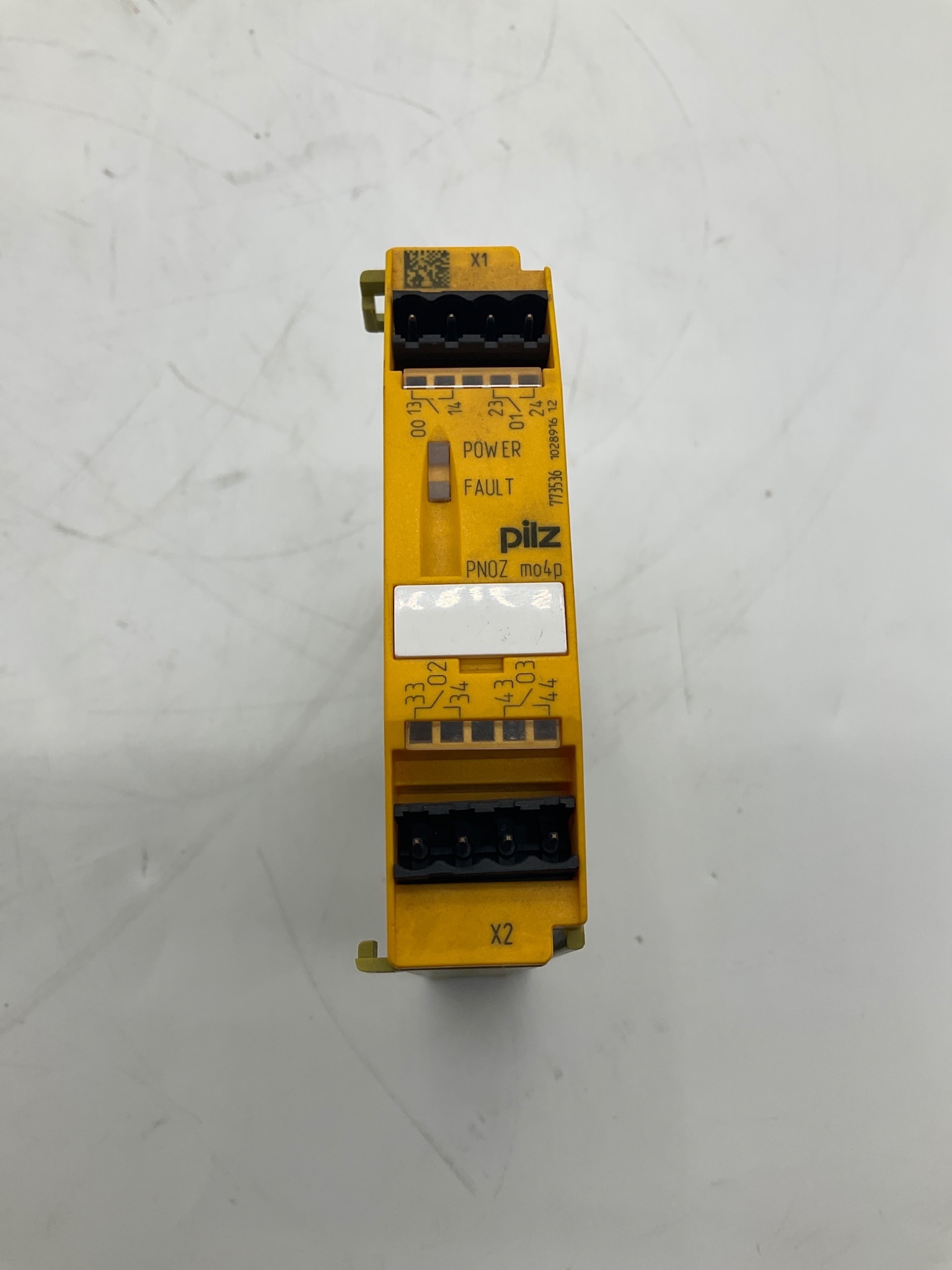 Pilz PNOZ mo4p 773536 Safety Expansion Module USED 2