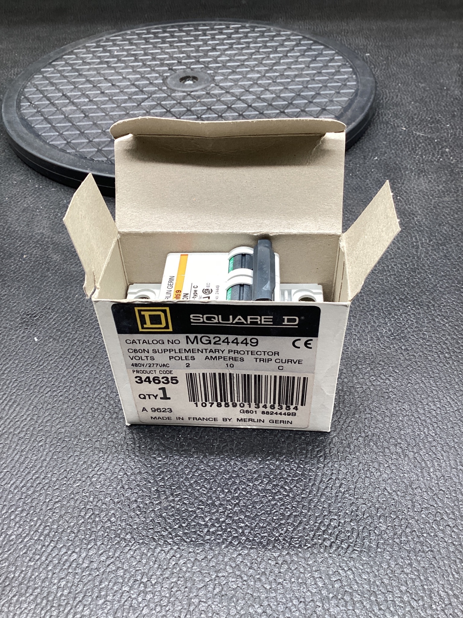 Square D MG24449 C60N Supplementary Protector 2-Pole 10A NEW 4