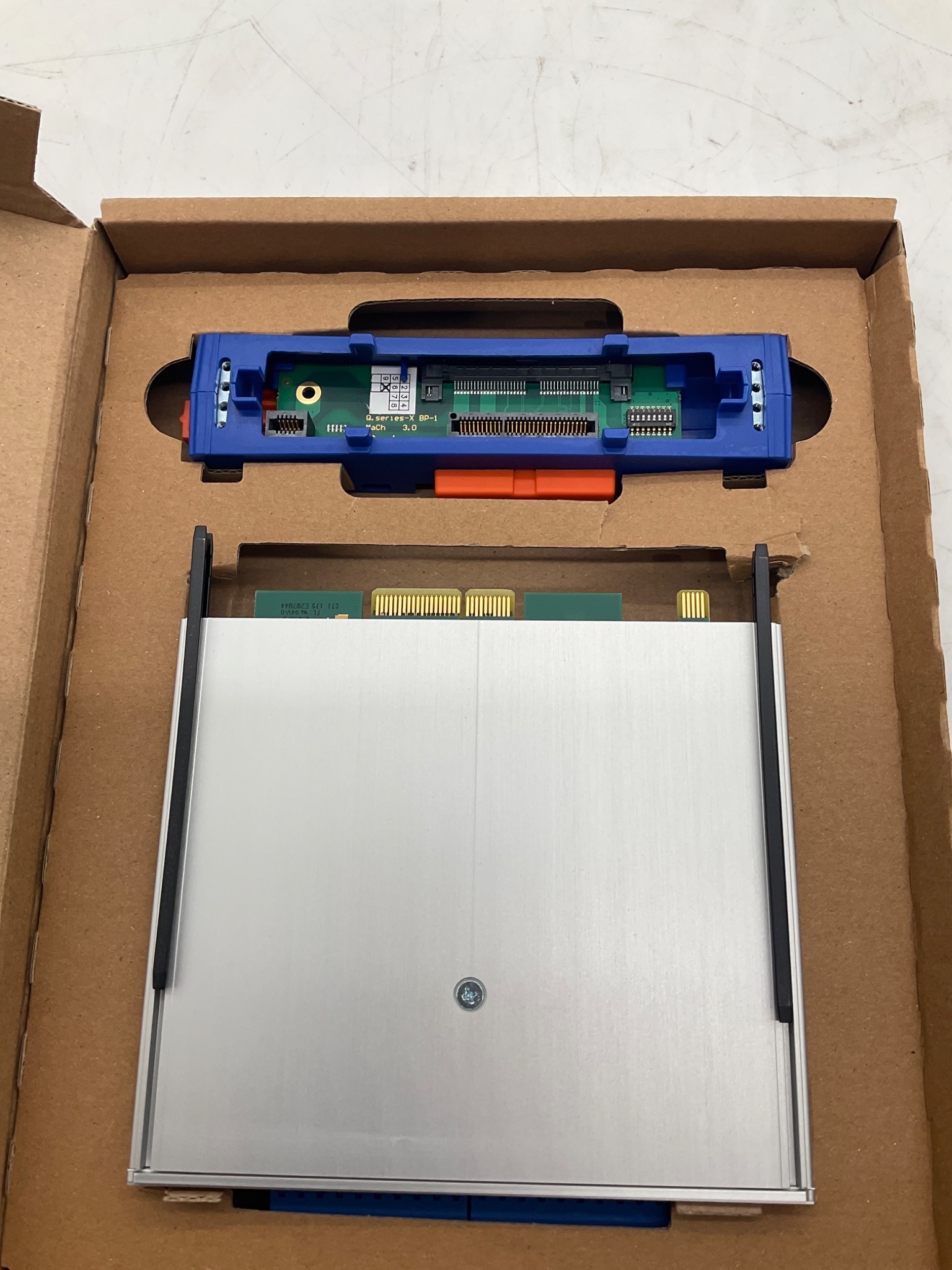 Gantner Instruments Q.bloxx-XE Data Acquisition Controller NEW 3