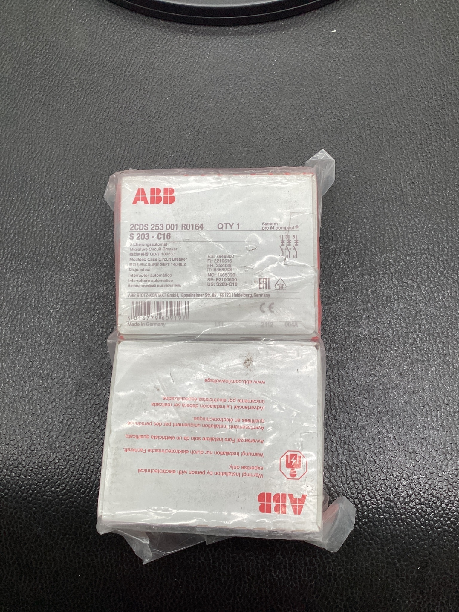 ABB S203-C16 Miniature Circuit Breaker 3-Pole 16A (Lot of 2) NEW 3