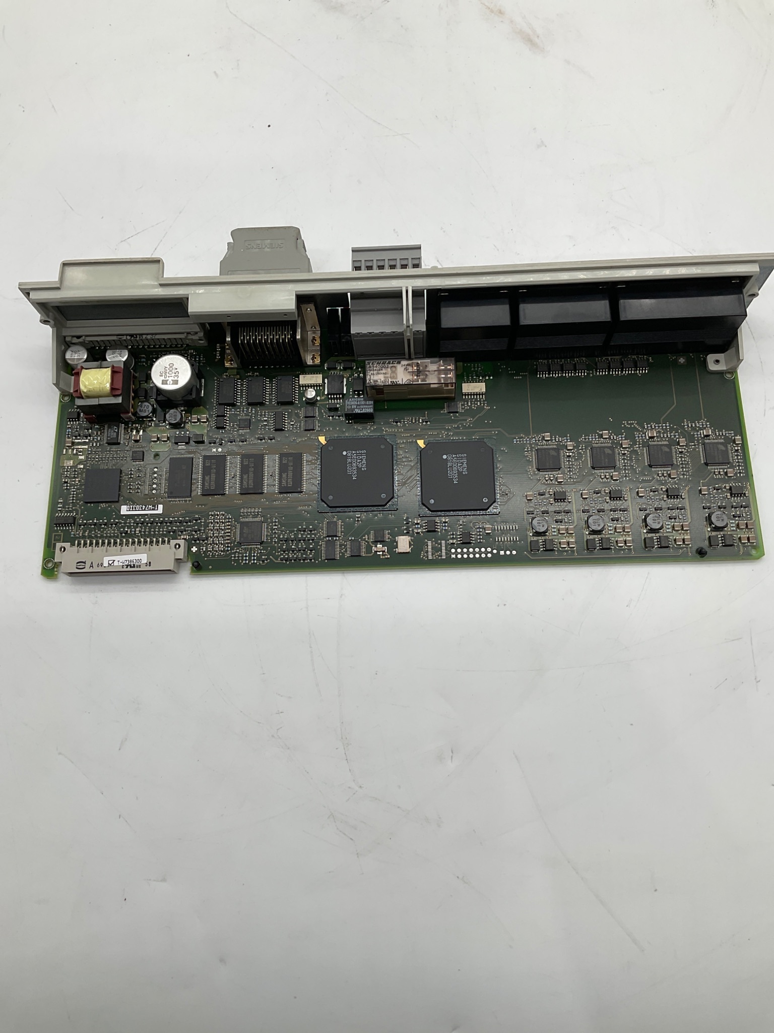 SIEMENS 6SN1118-0DM33-0AA2 SIMODRIVE 611 Digital Control Module USED 3