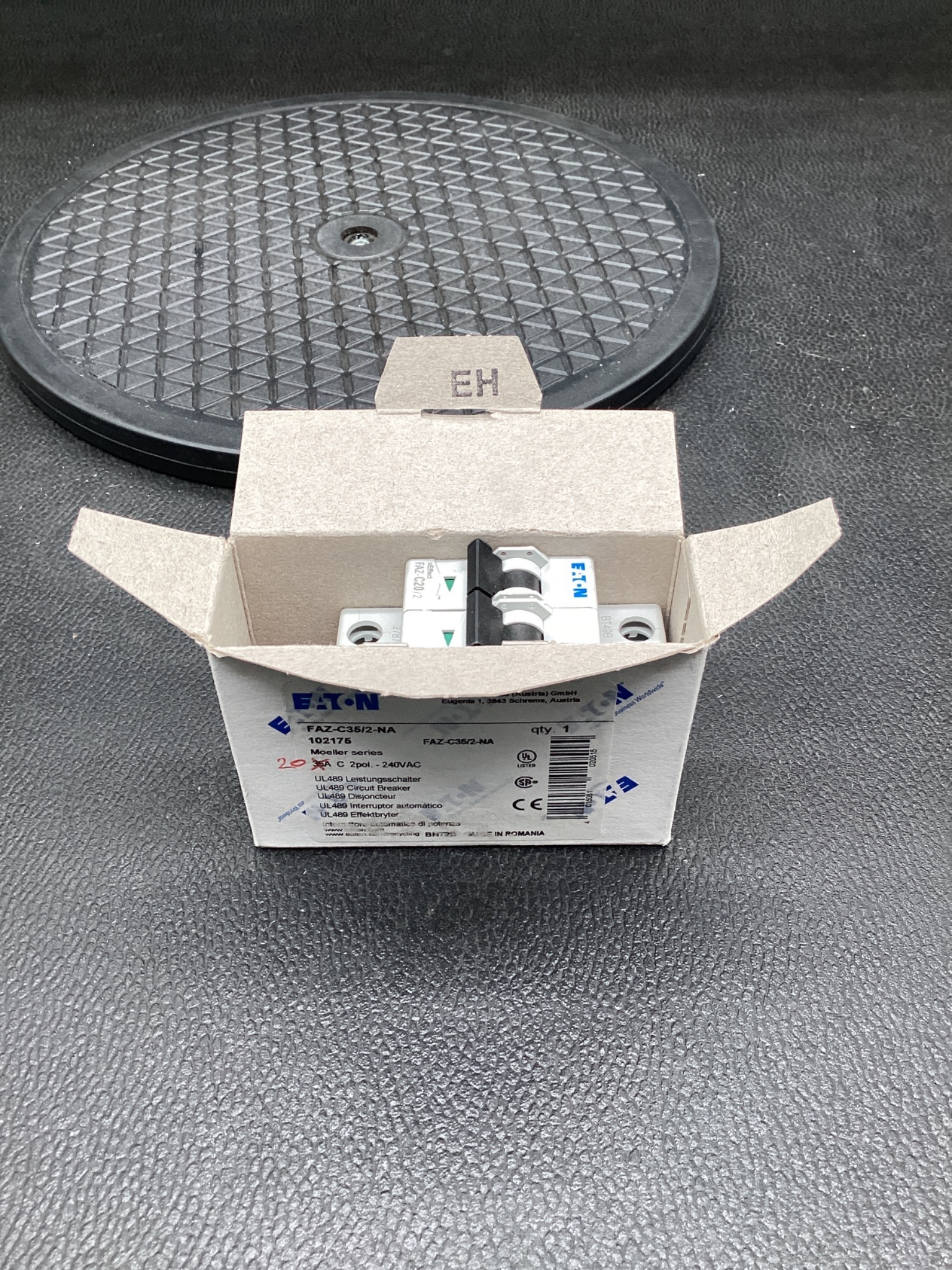 Eaton FAZ-C35/2-NA Miniature Circuit Breaker 2-Pole 35A NEW 3