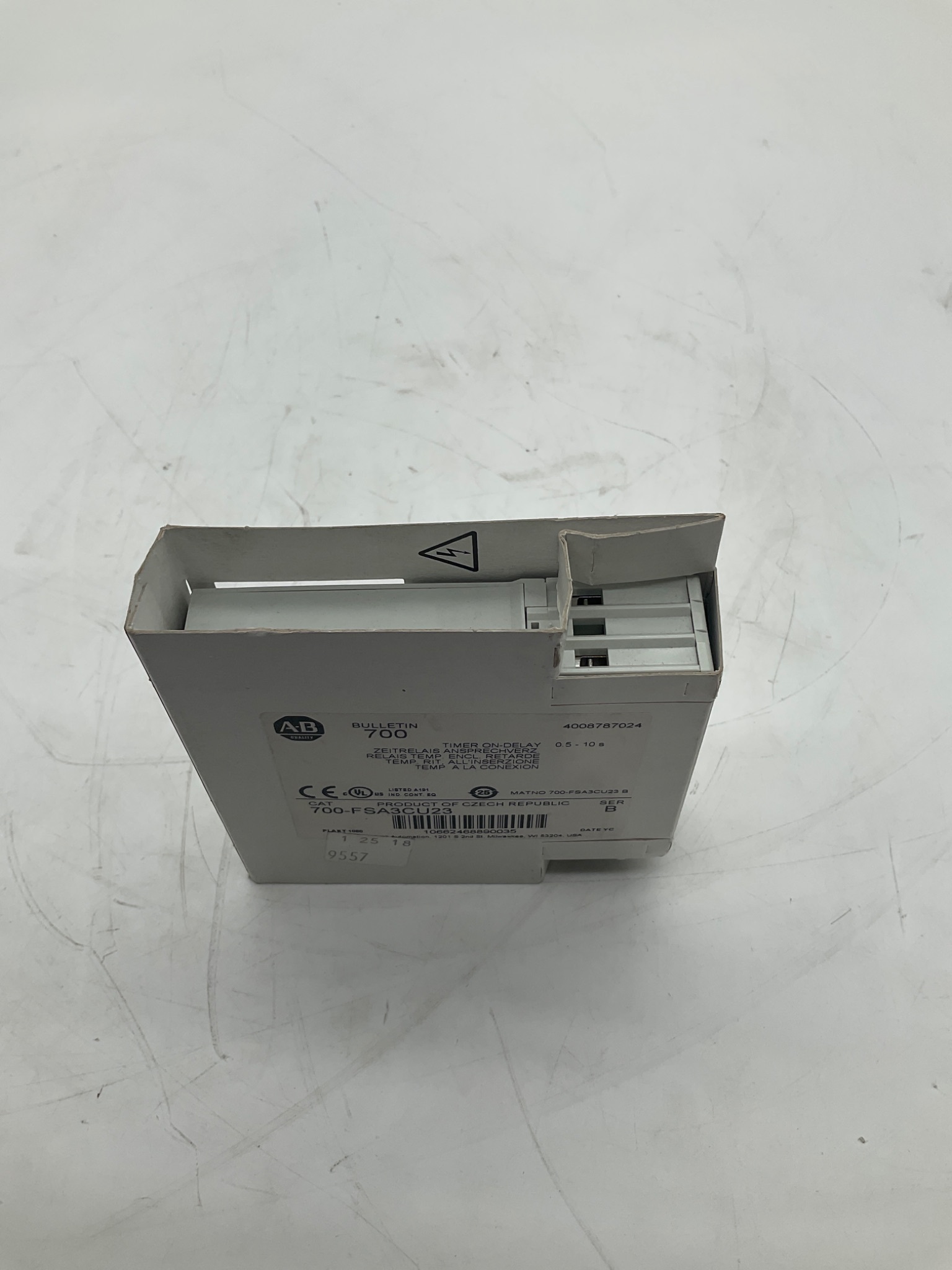 Allen-Bradley 700-FSA3CU23 Time Delay Relay NEW 2