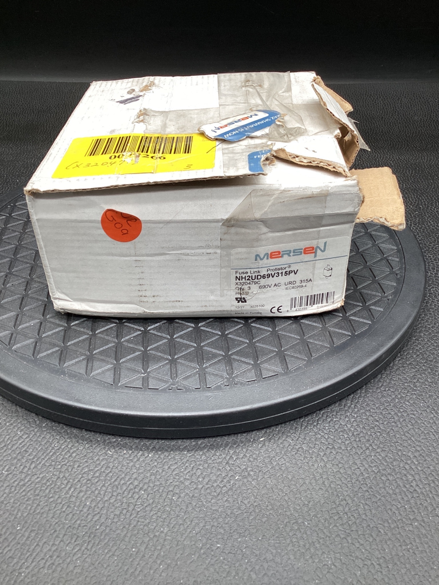 Mersen NH2UD69V315PV Protistor Semiconductor Fuse 315A 690VAC (Box of 3) NEW 1