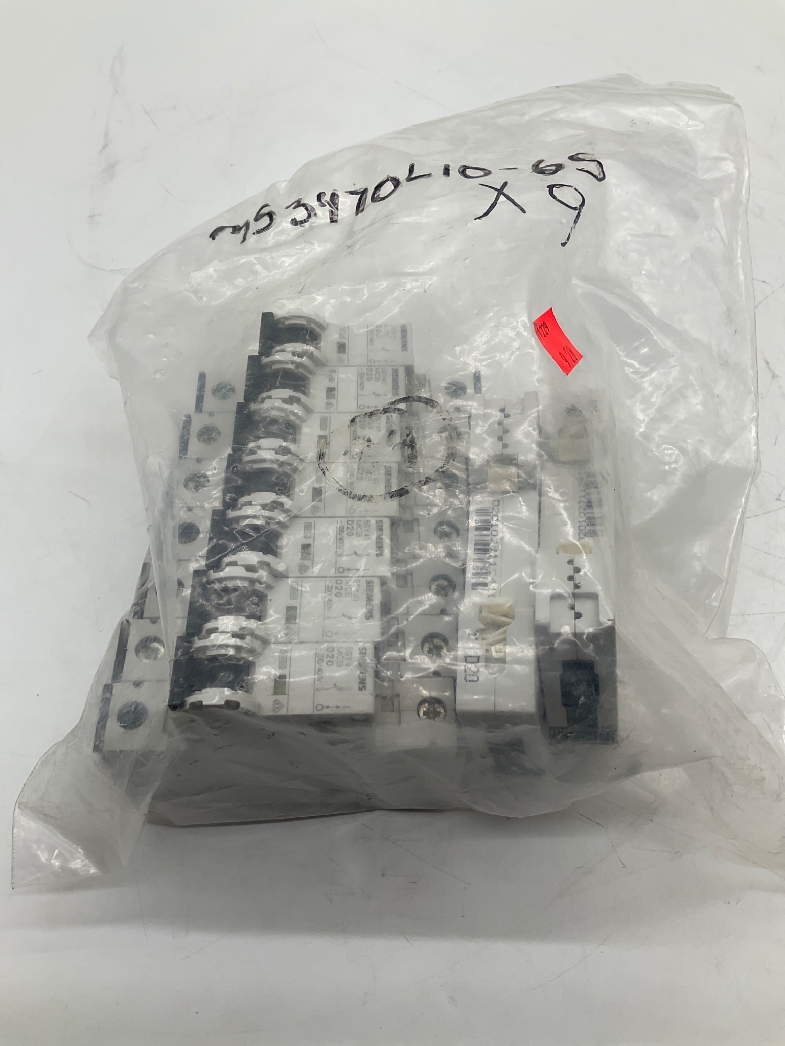 Siemens 5SY4120-8 Miniature Circuit Breaker 1-Pole D20A (Lot of 9) USED 3