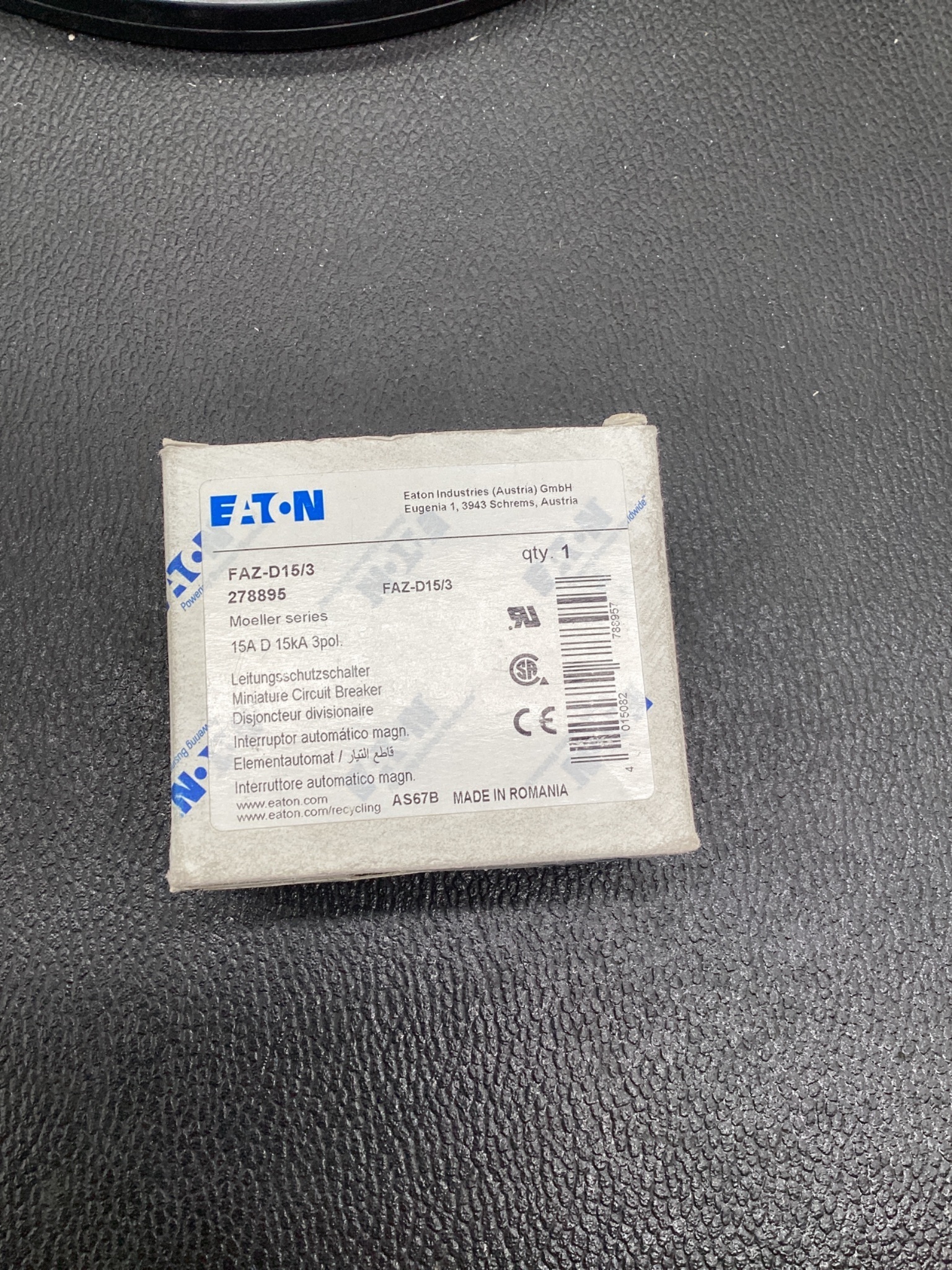 Eaton FAZ-D15/3 Miniature Circuit Breaker 3-Pole 15A NEW 2