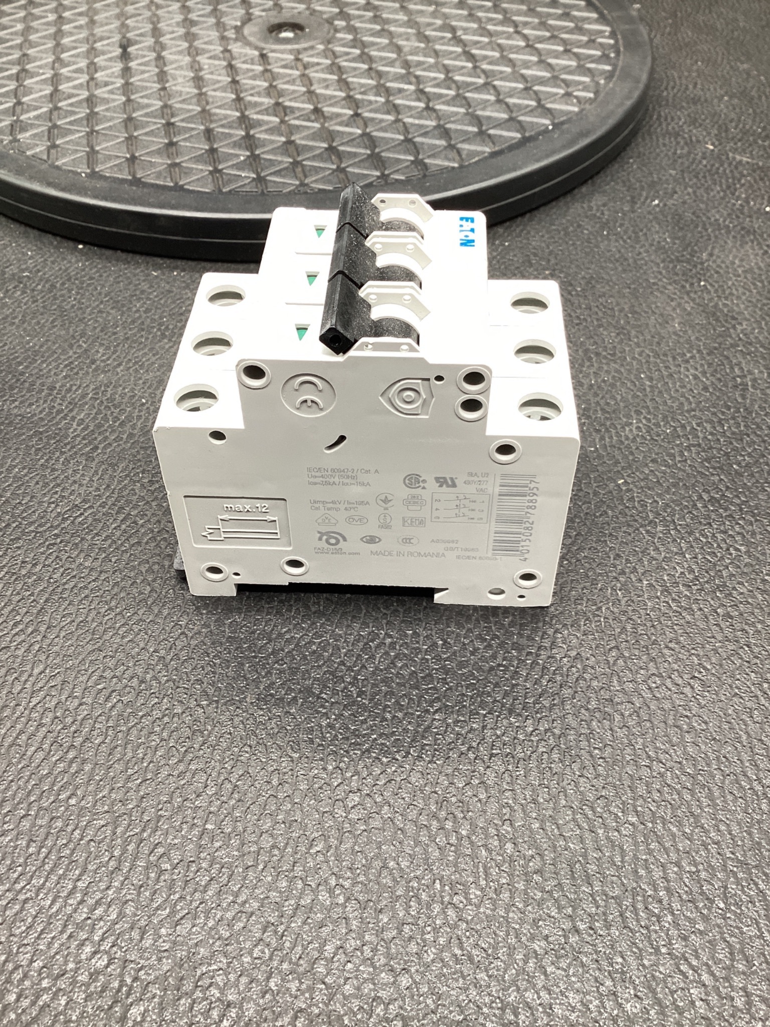 Eaton FAZ-D15/3 Miniature Circuit Breaker 3-Pole 15A NEW 3