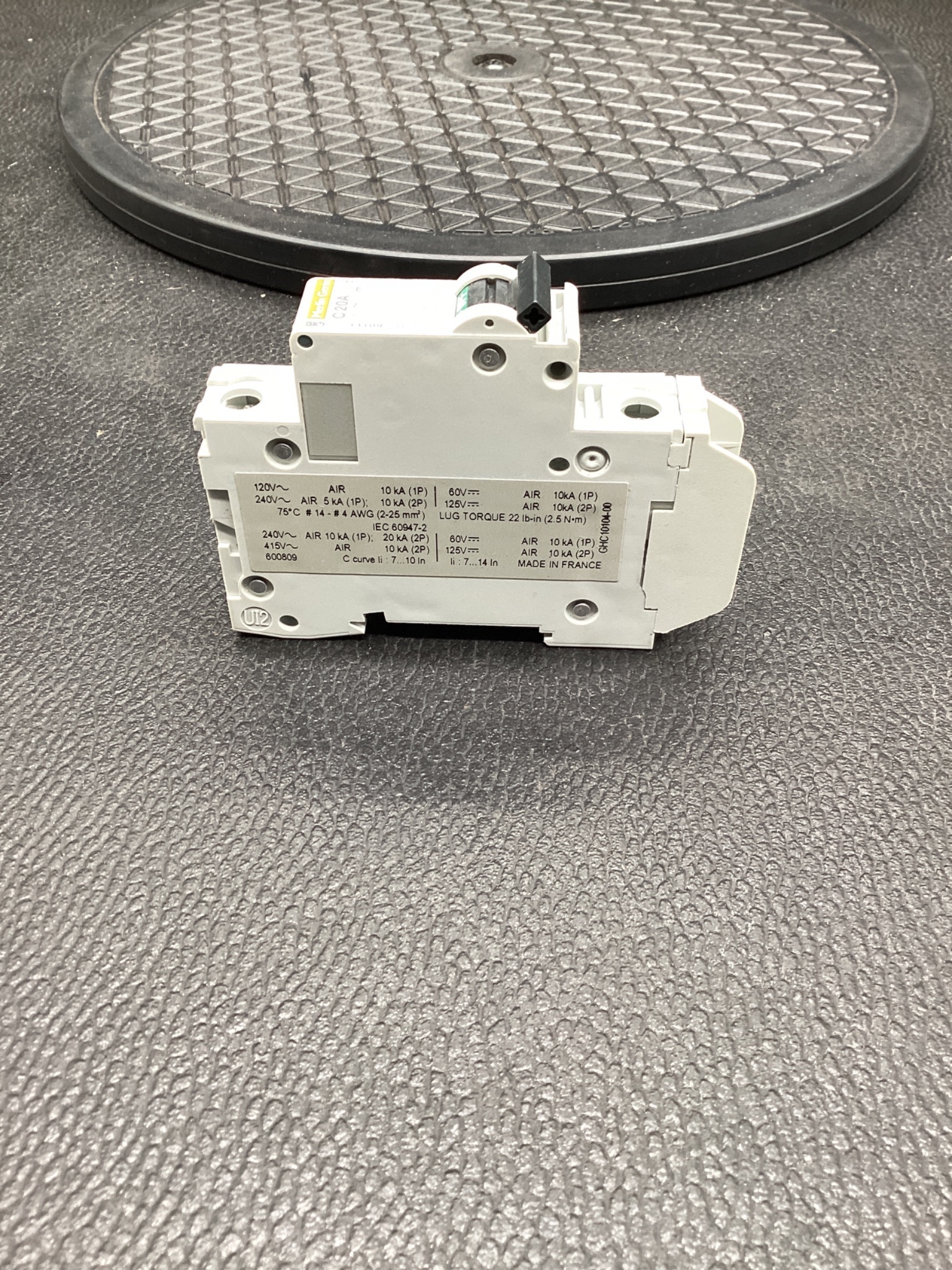 Square D 60113 Multi 9 C60 Miniature Circuit Breaker 1P C20A NEW 2