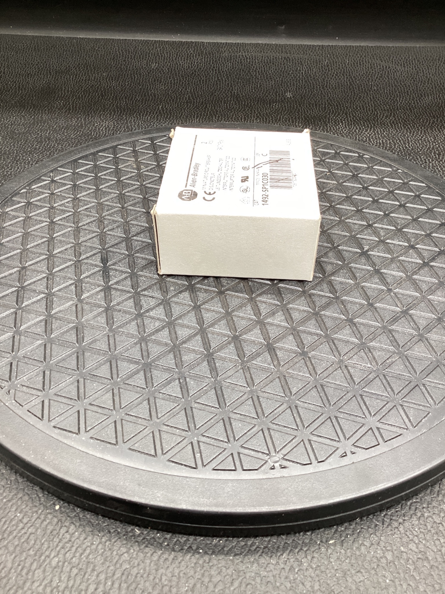 Allen-Bradley 1492-SP1C030 Supplementary Protector 1-Pole 3A (Box of 2) NEW 0