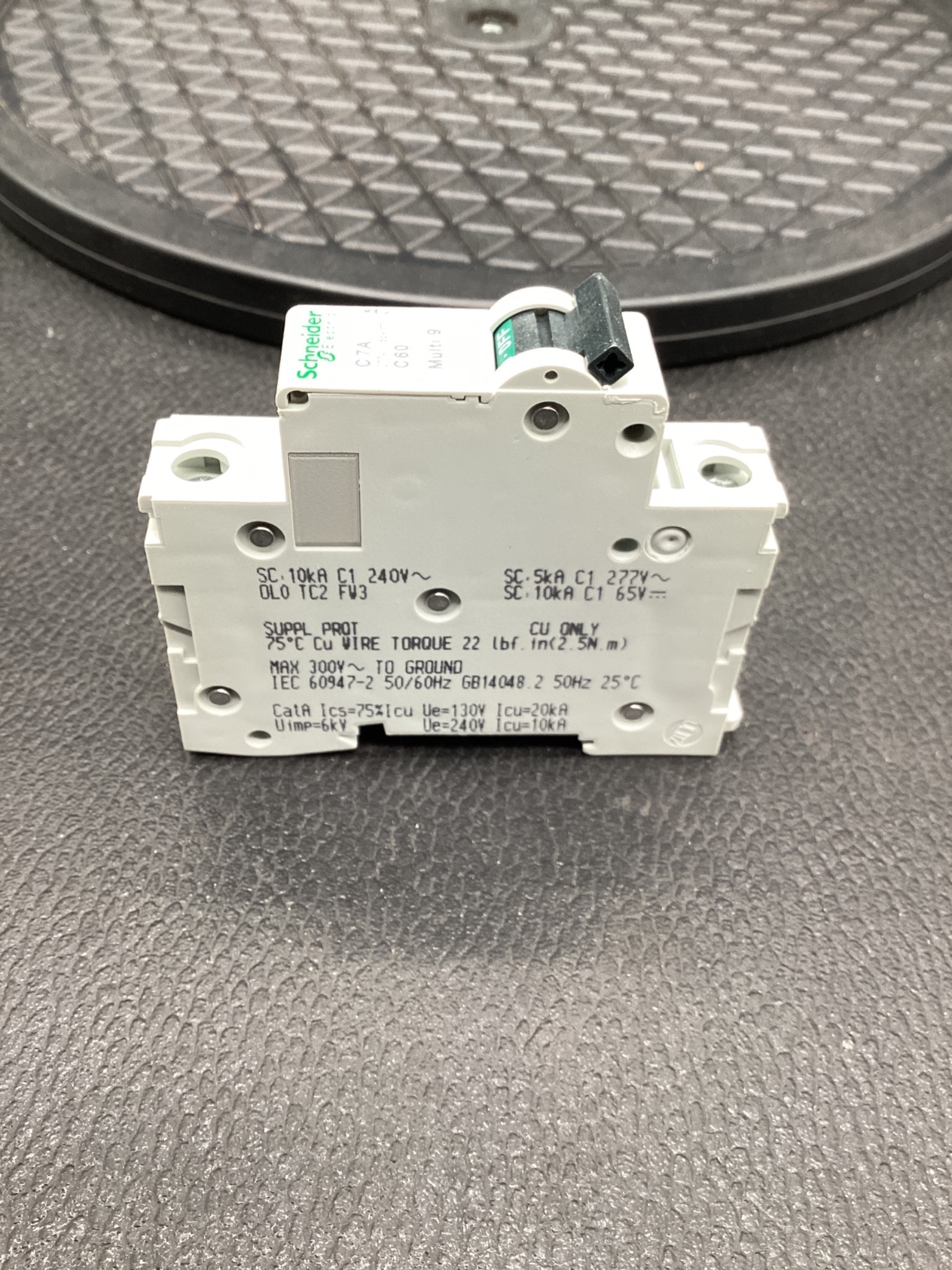 Schneider Electric 17415DA Multi 9 C60 Supplementary Protector 1-Pole 7A NEW 2