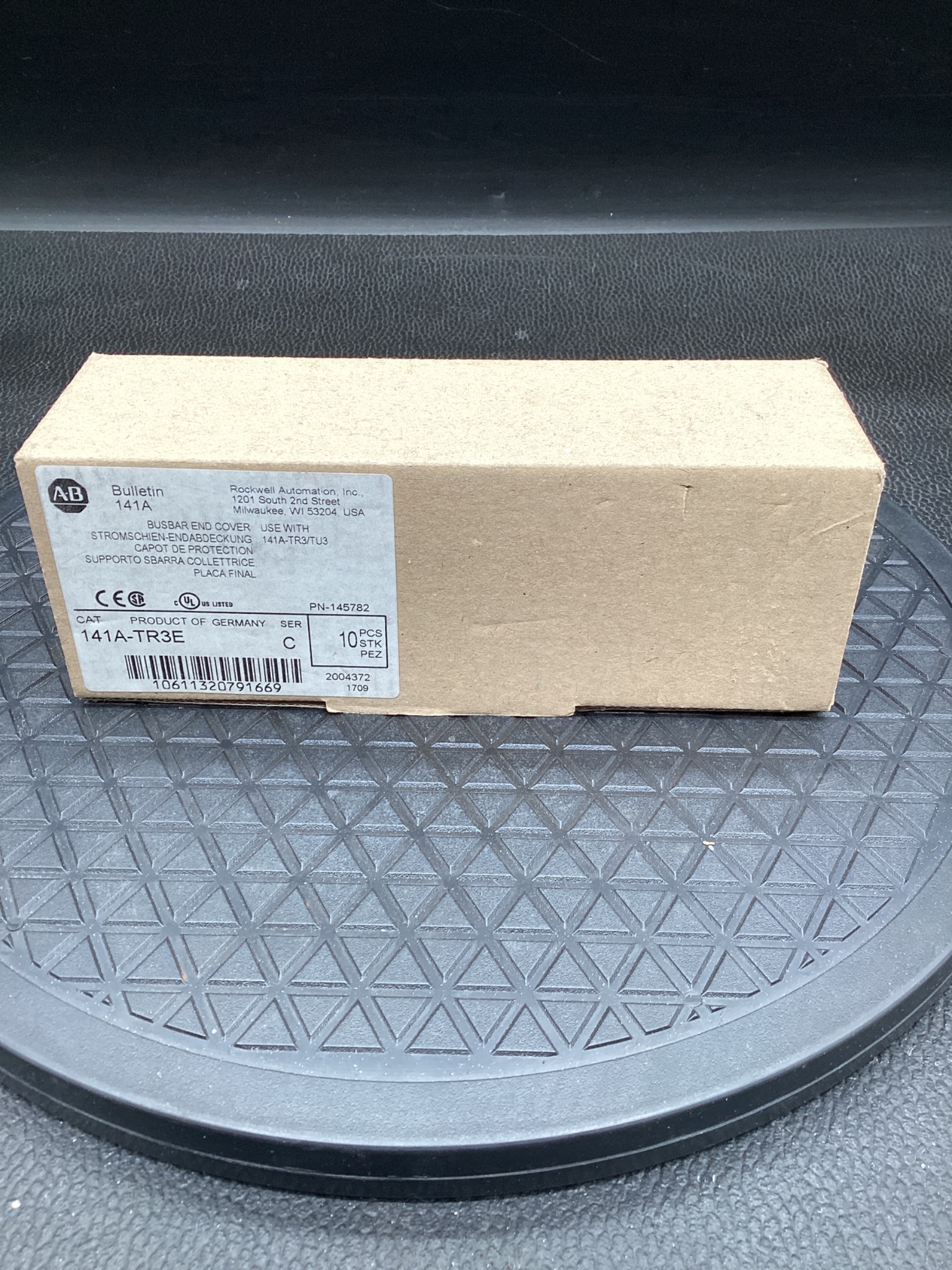 Allen-Bradley 141A-TR3E Busbar End Cover (Box of 10) NEW 1