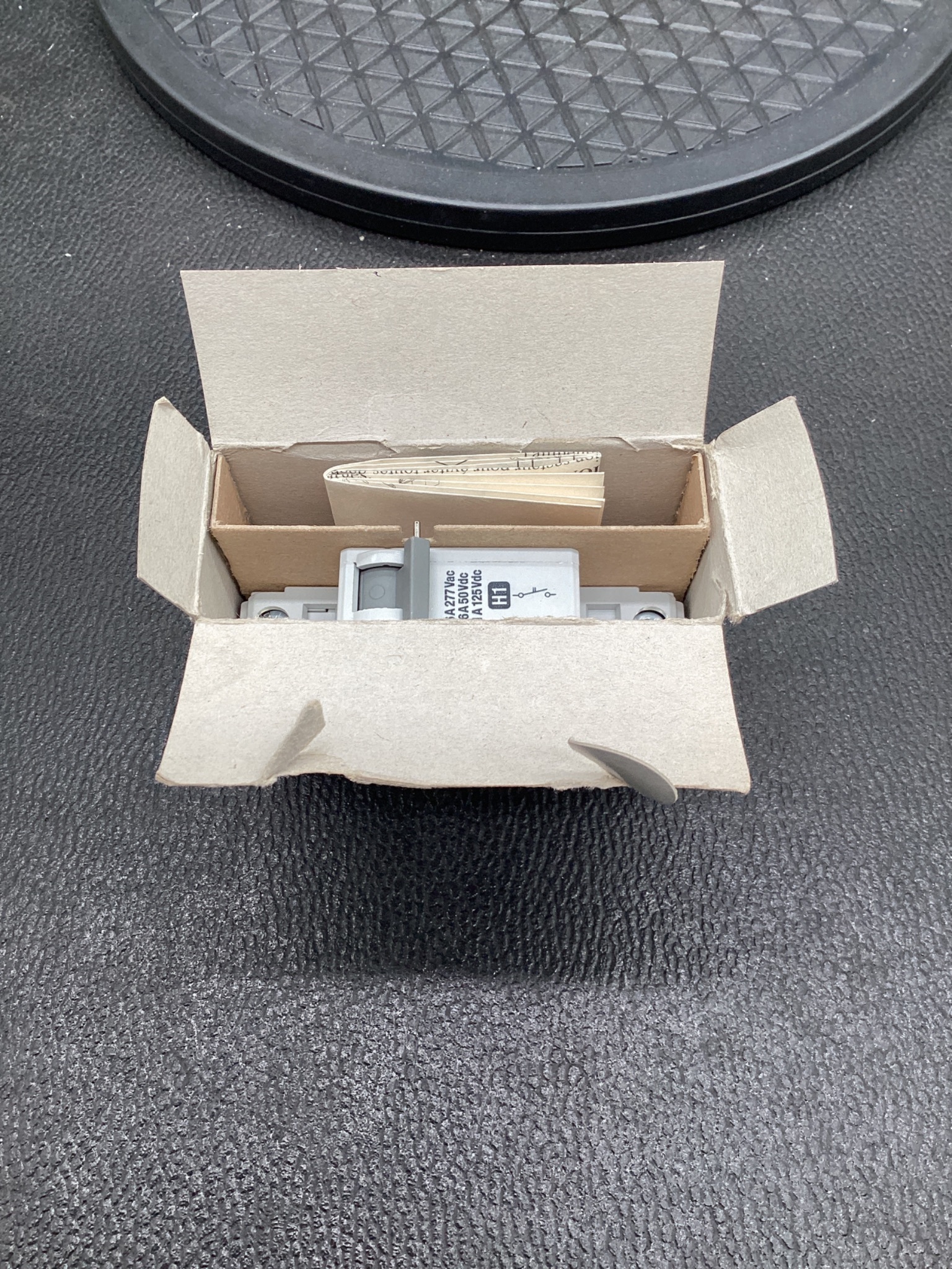 Allen-Bradley 1492-ACBH1 Auxiliary Contact Block 1NO NEW 3