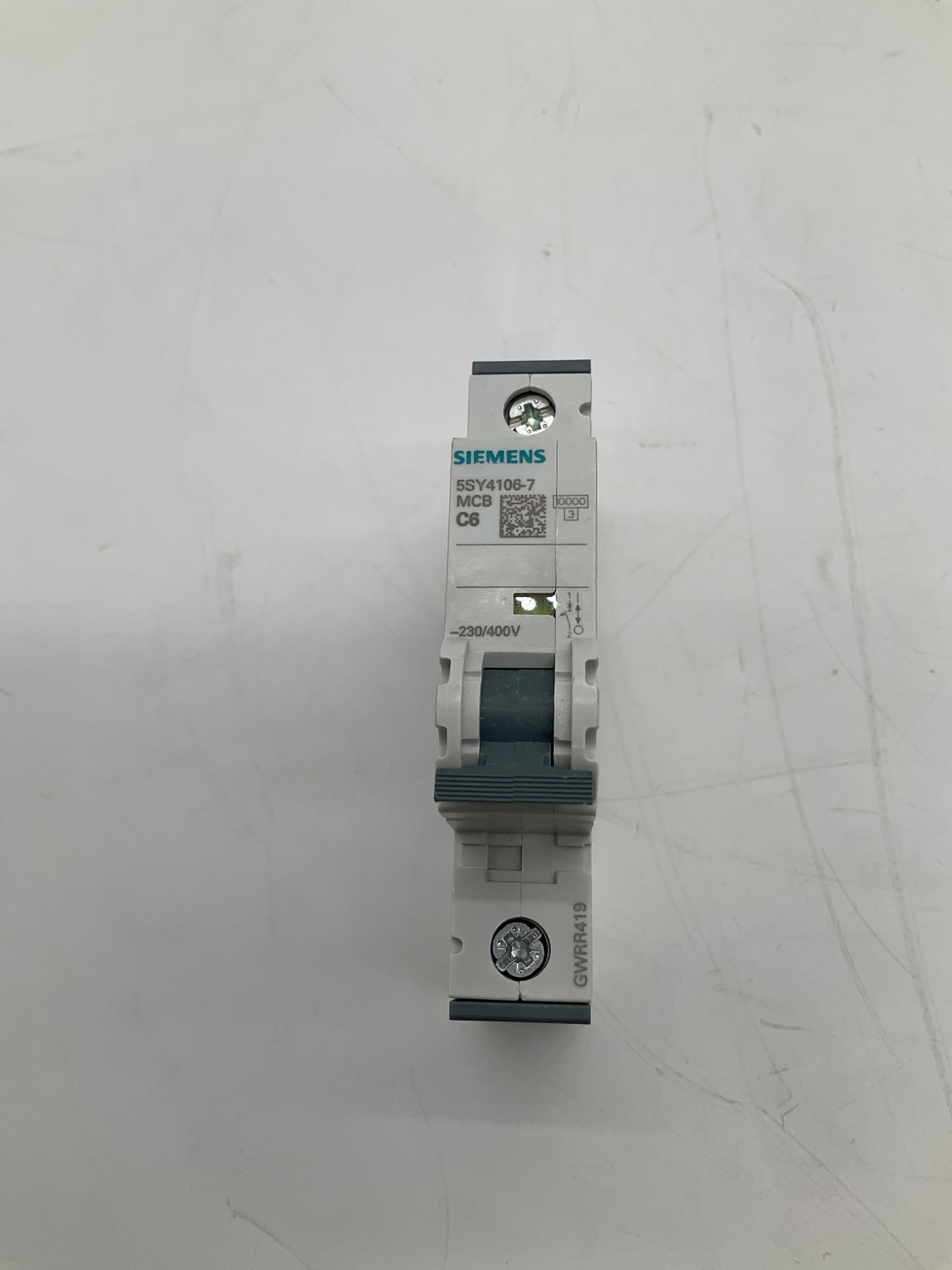 Siemens 5SY4106-7 Miniature Circuit Breaker C6 1-Pole USED 1