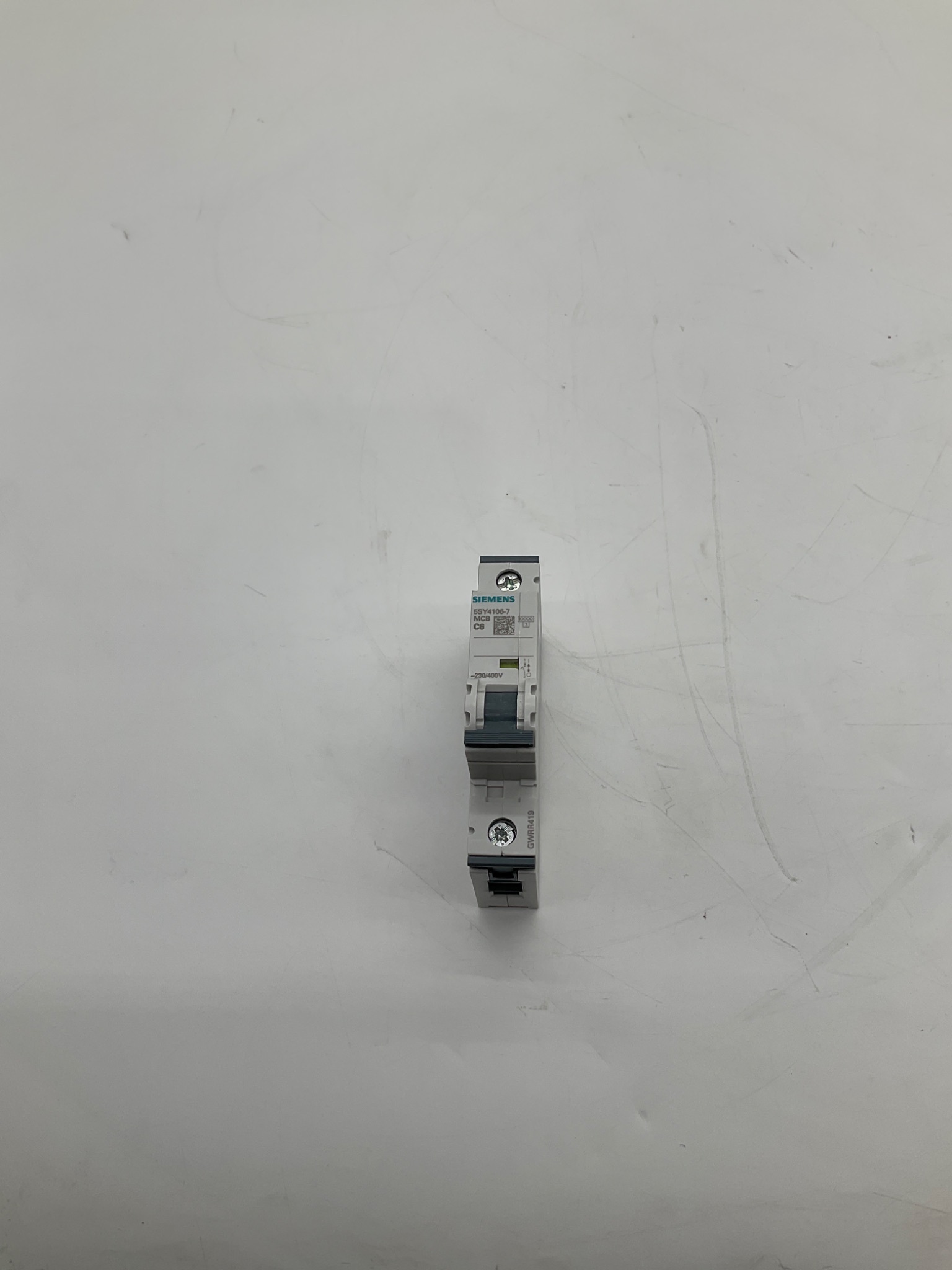 Siemens 5SY4106-7 Miniature Circuit Breaker C6 1-Pole USED 3