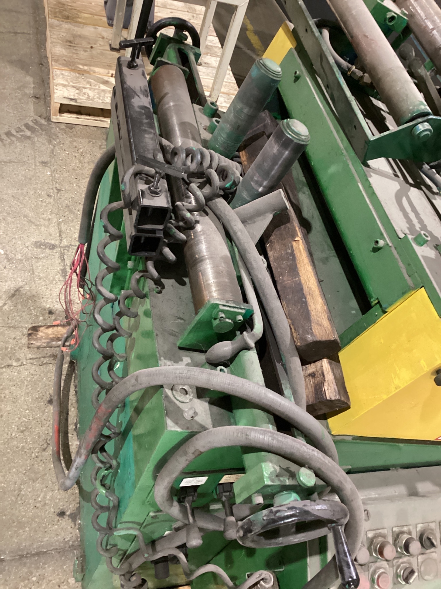 COE CPPS-PO-300-24 Powered Coil Straightener USED 1