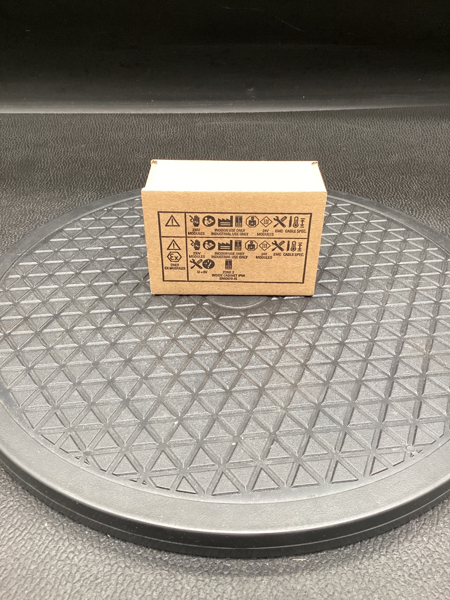Siemens 6ES7 138-4FA05-0AB0 SIMATIC ET 200S Digital Input Module 4/8 F-DI DC24V NEW 0