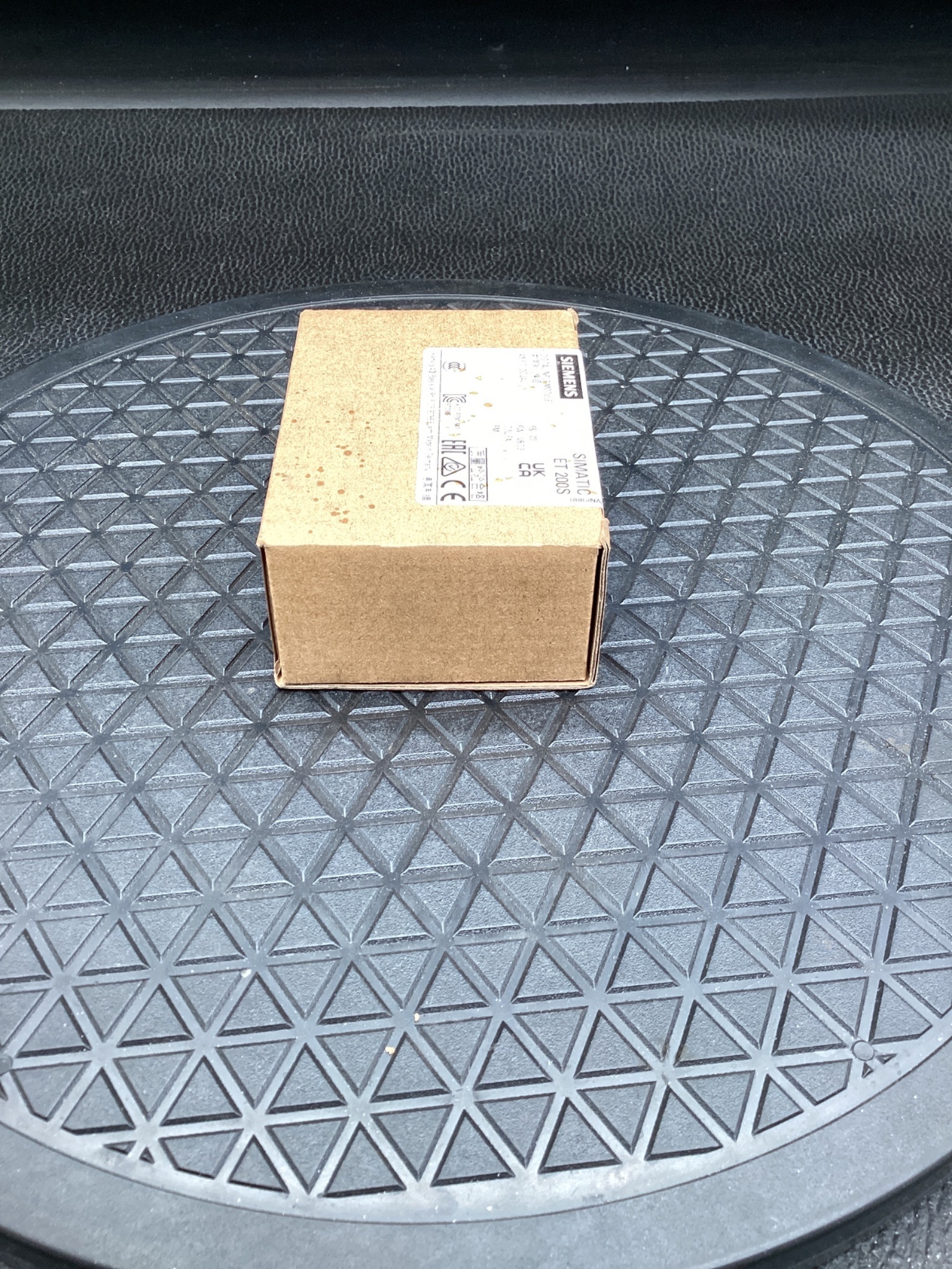 Siemens 6ES7 138-4FA05-0AB0 SIMATIC ET 200S Digital Input Module 4/8 F-DI DC24V NEW 3