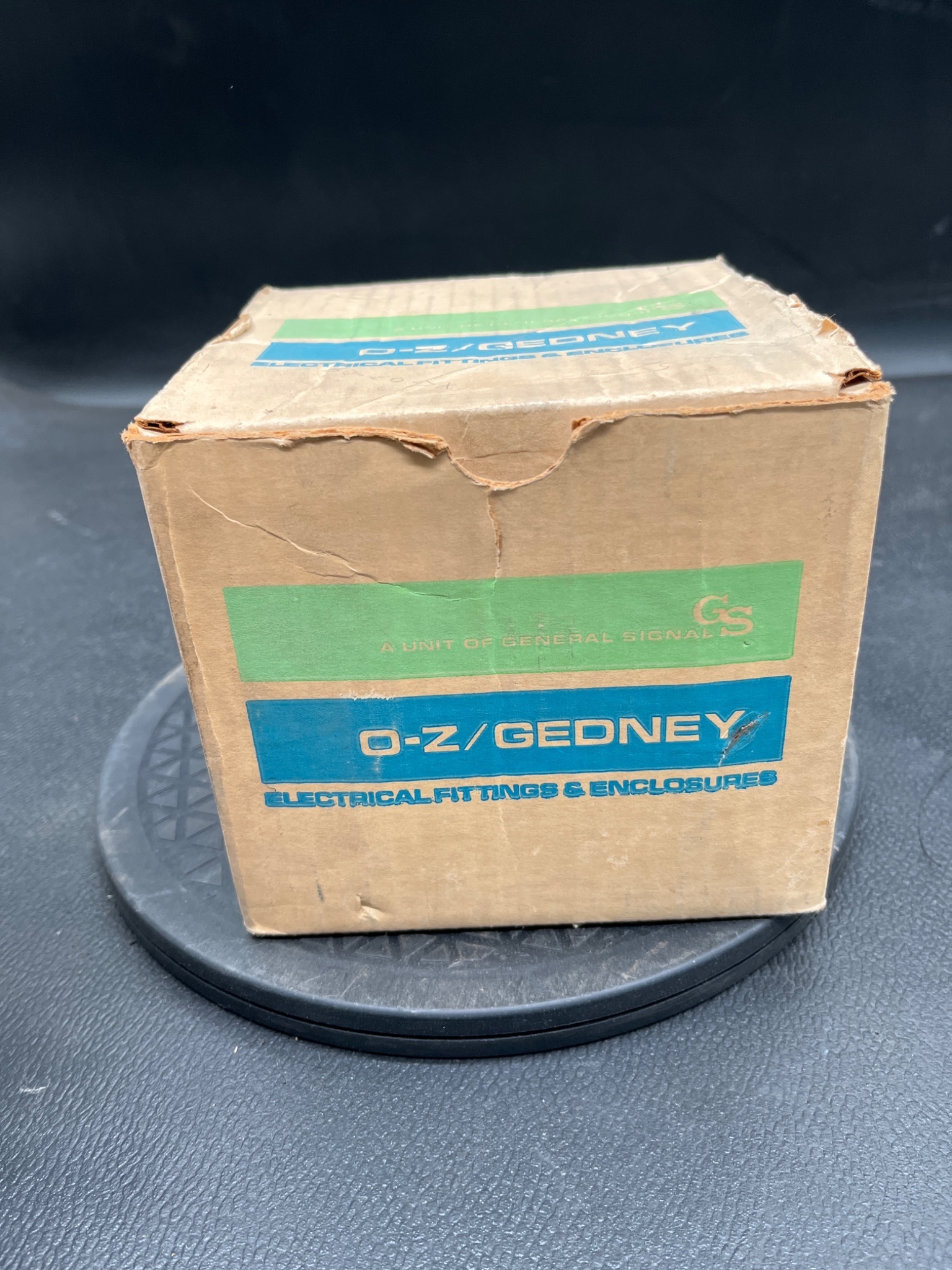 O‑Z GEDNEY GUAX‑125 Type X Hazardous Location Outlet Box 1‑1/4" NEW 2