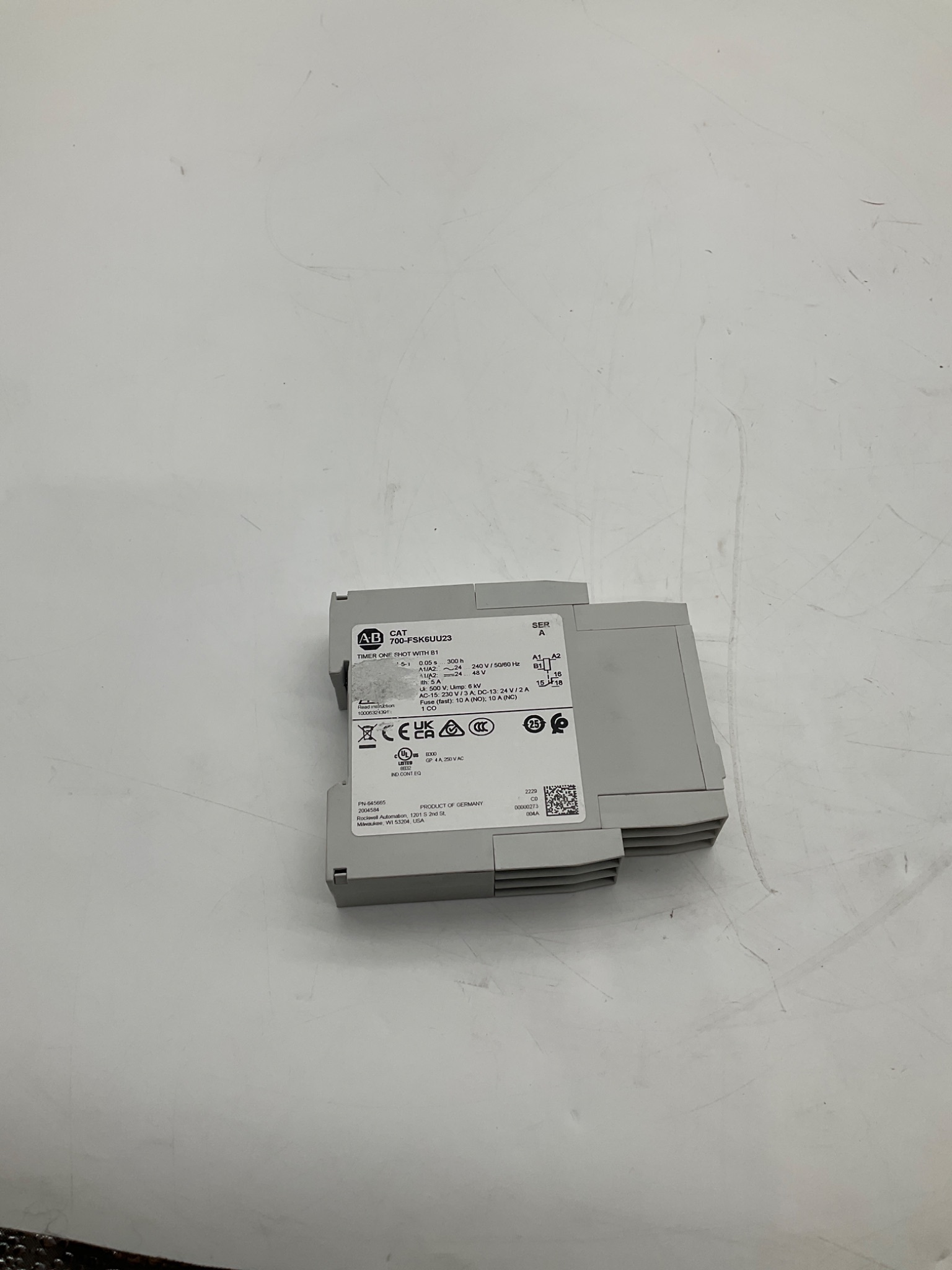 Allen-Bradley 700-FSK6UU23 Multifunction Time Relay USED 2