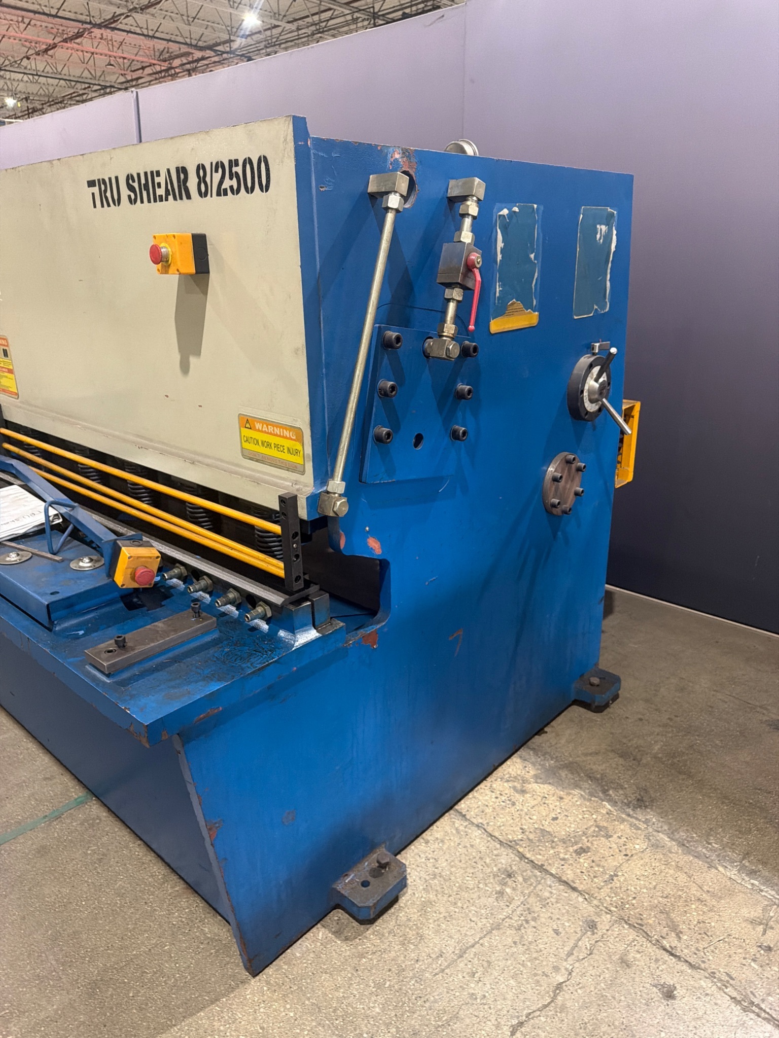 10'x1/4" HTC Model 250-10A Hydraulic Shear Used 7