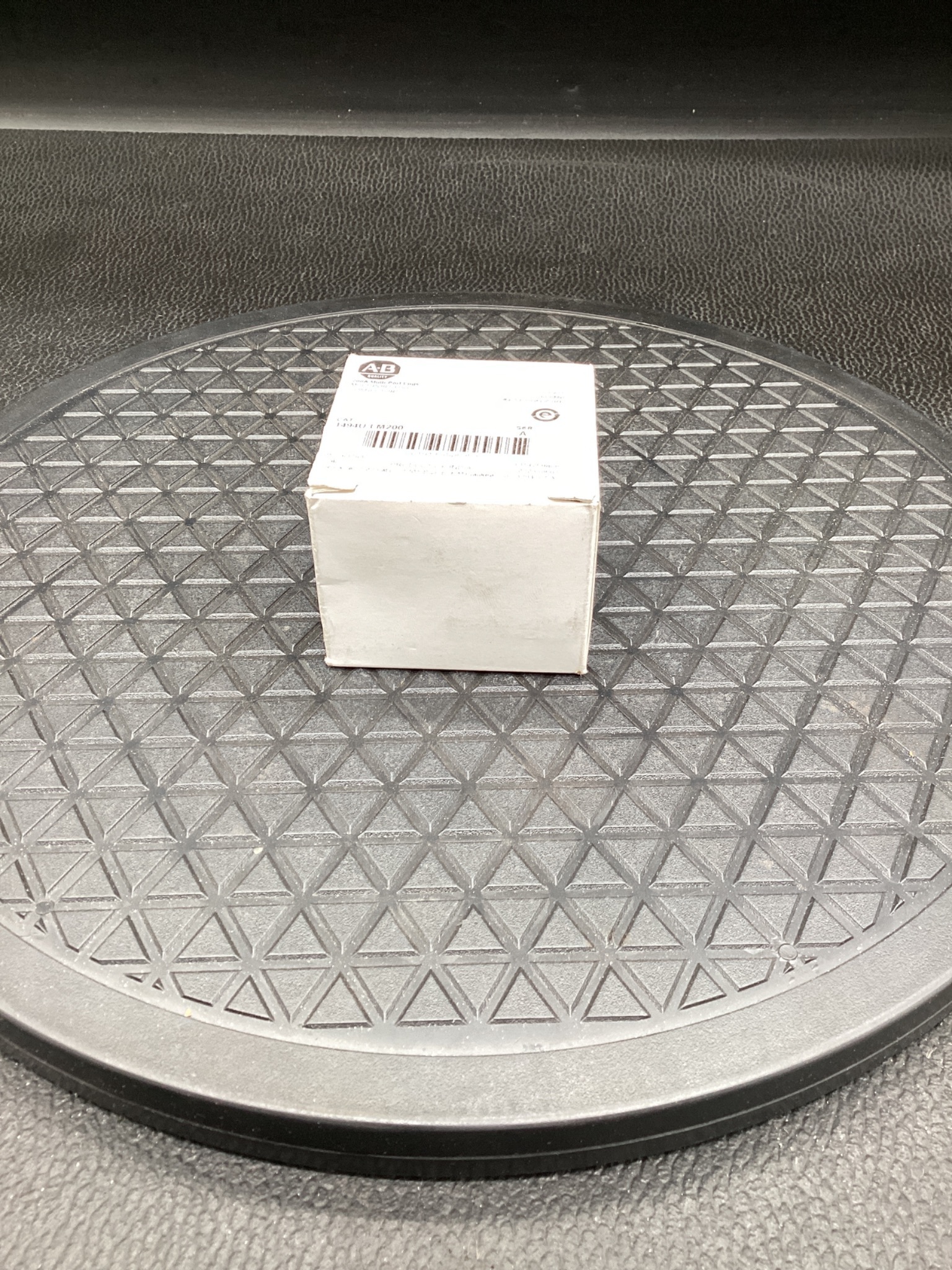 Allen-Bradley 1494U-LM200 Multi-Port Lug Kit 200A USED 0