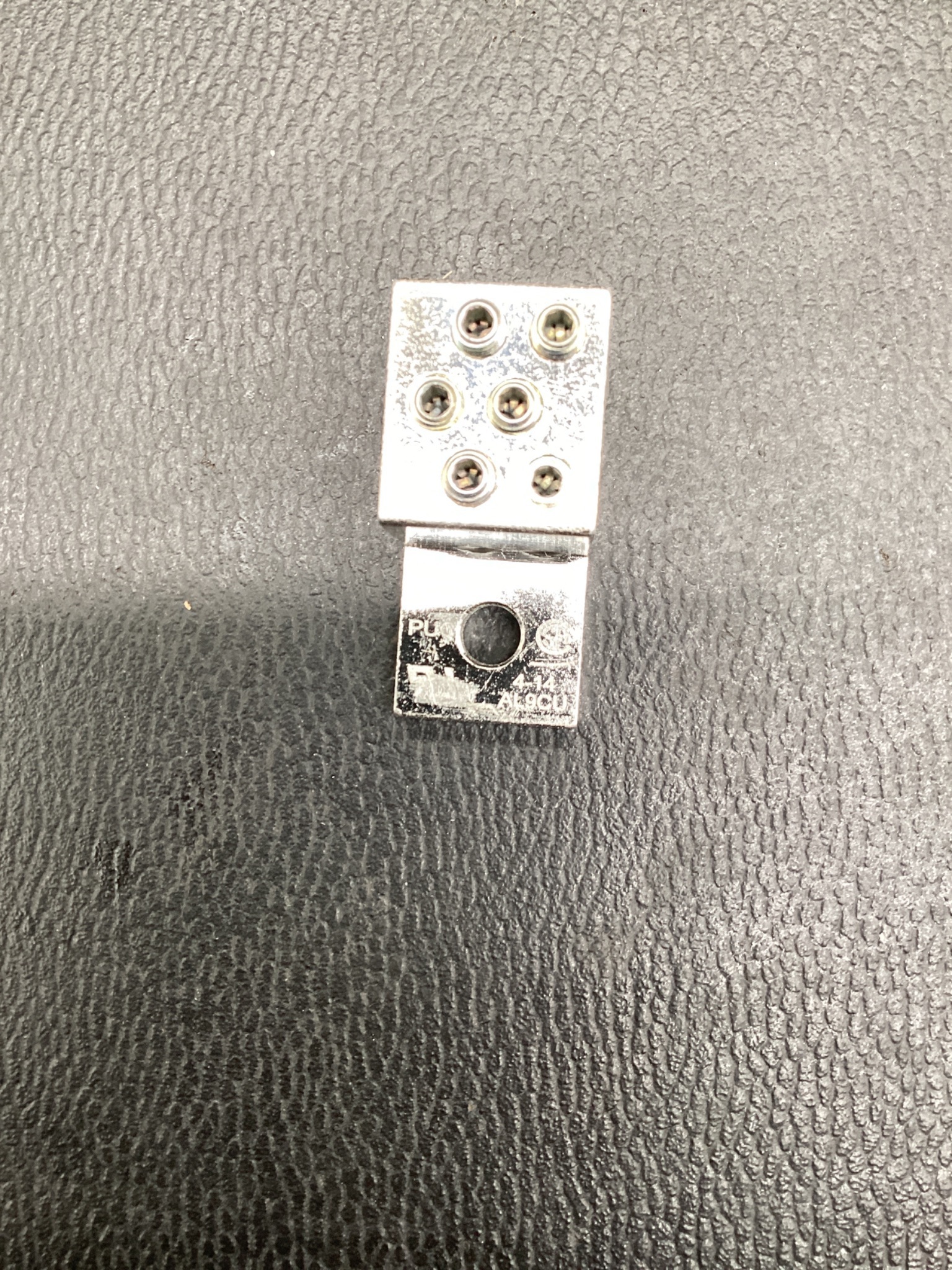Allen-Bradley 1494U-LM200 Multi-Port Lug Kit 200A USED 3