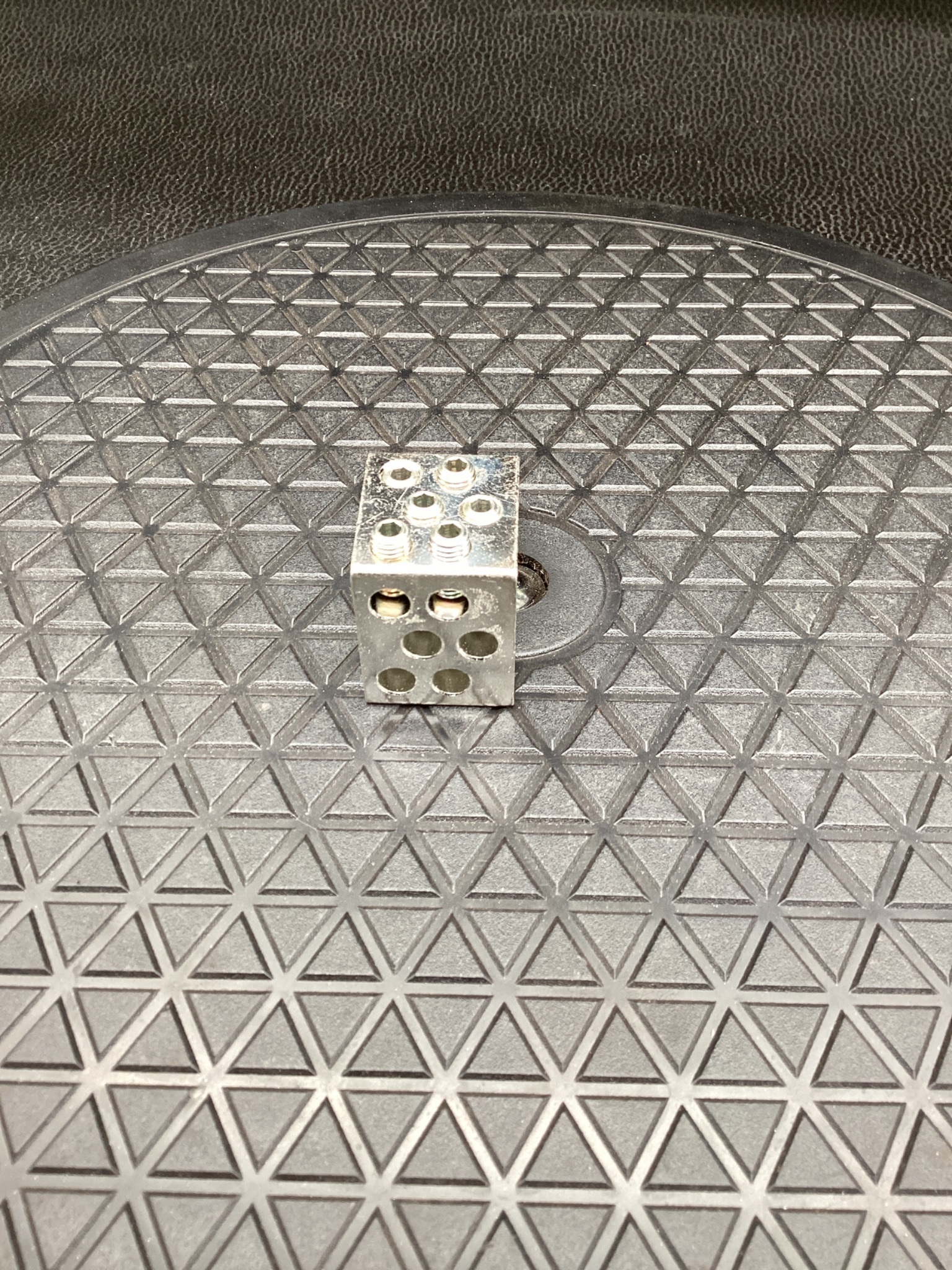Allen-Bradley 1494U-LM200 Multi-Port Lug Kit 200A USED 4