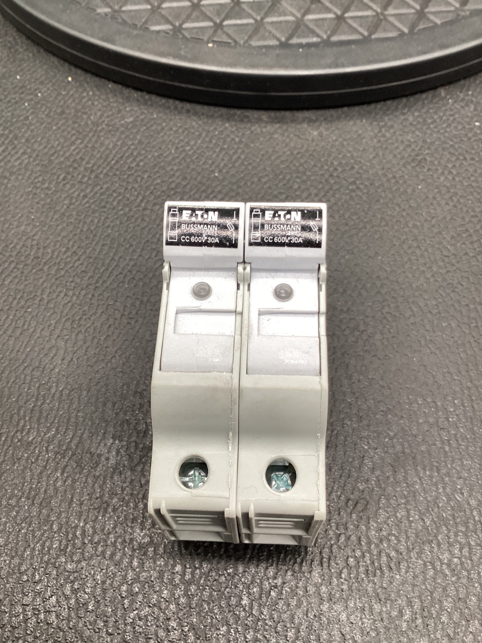 Eaton Bussmann CHCC Class CC Fuse Holder 30A 600V USED 2