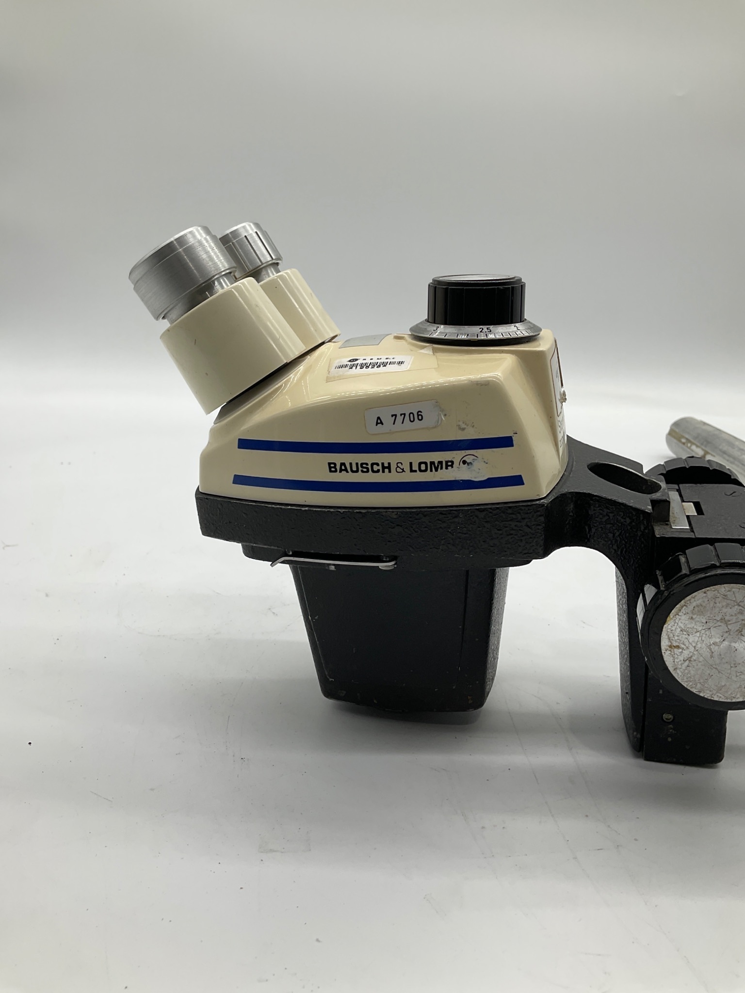 Bausch & Lomb StereoZoom 4 Stereo Microscope Head w/ Boom Mount USED 3