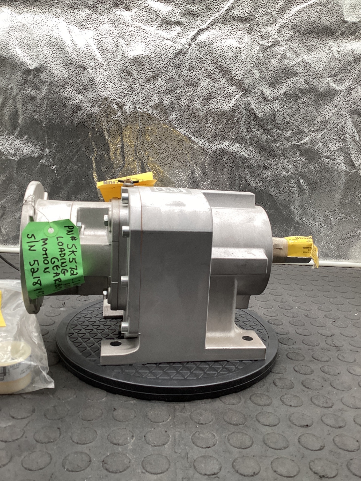 NORD DRIVESYSTEMS 203479178-100 SK 572.1 N140TC Gear Reducer - USED 0