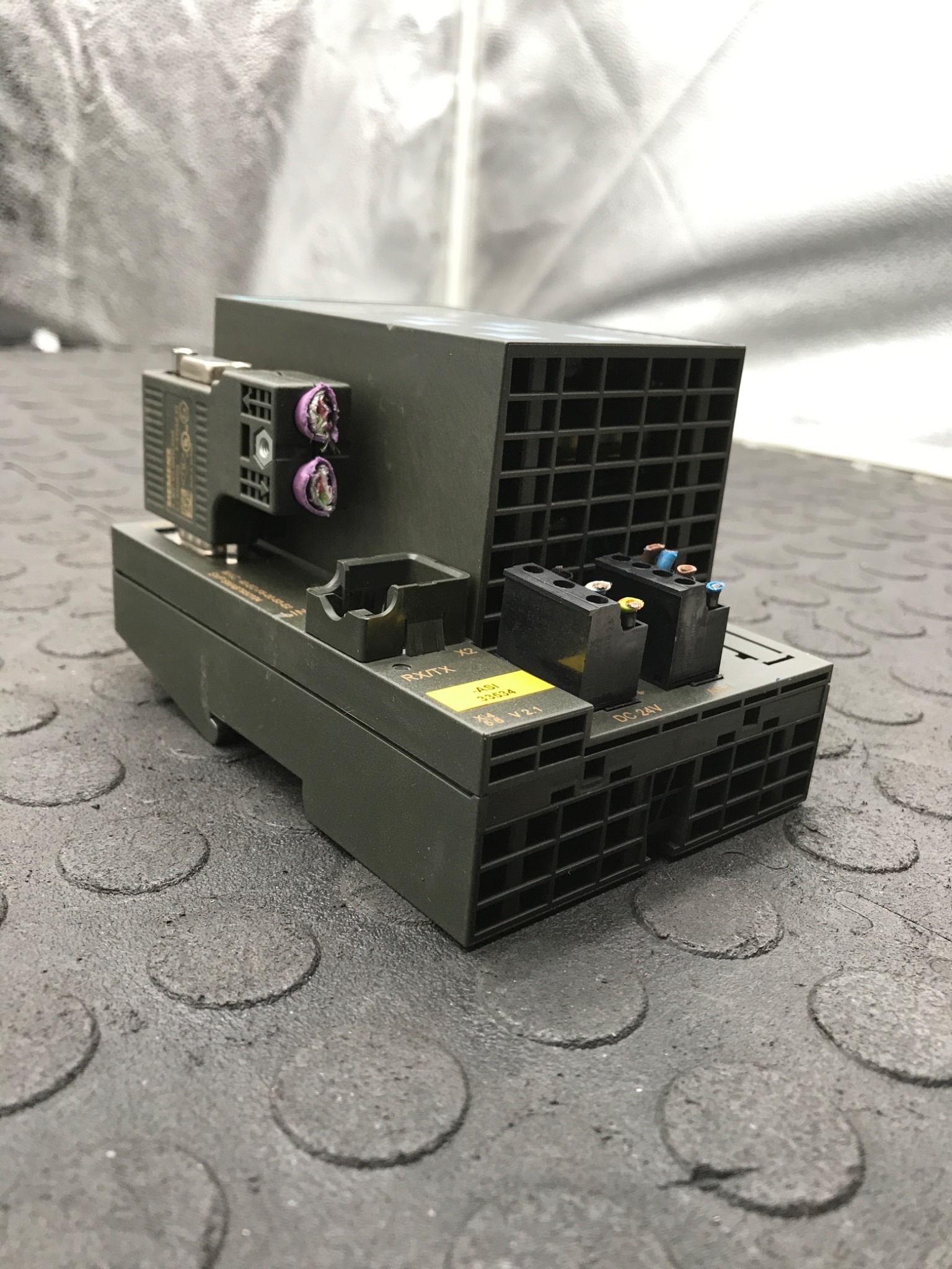 SIEMENS 6GK1415-2BA10 DP/AS-i LINK Advanced Gateway USED 1