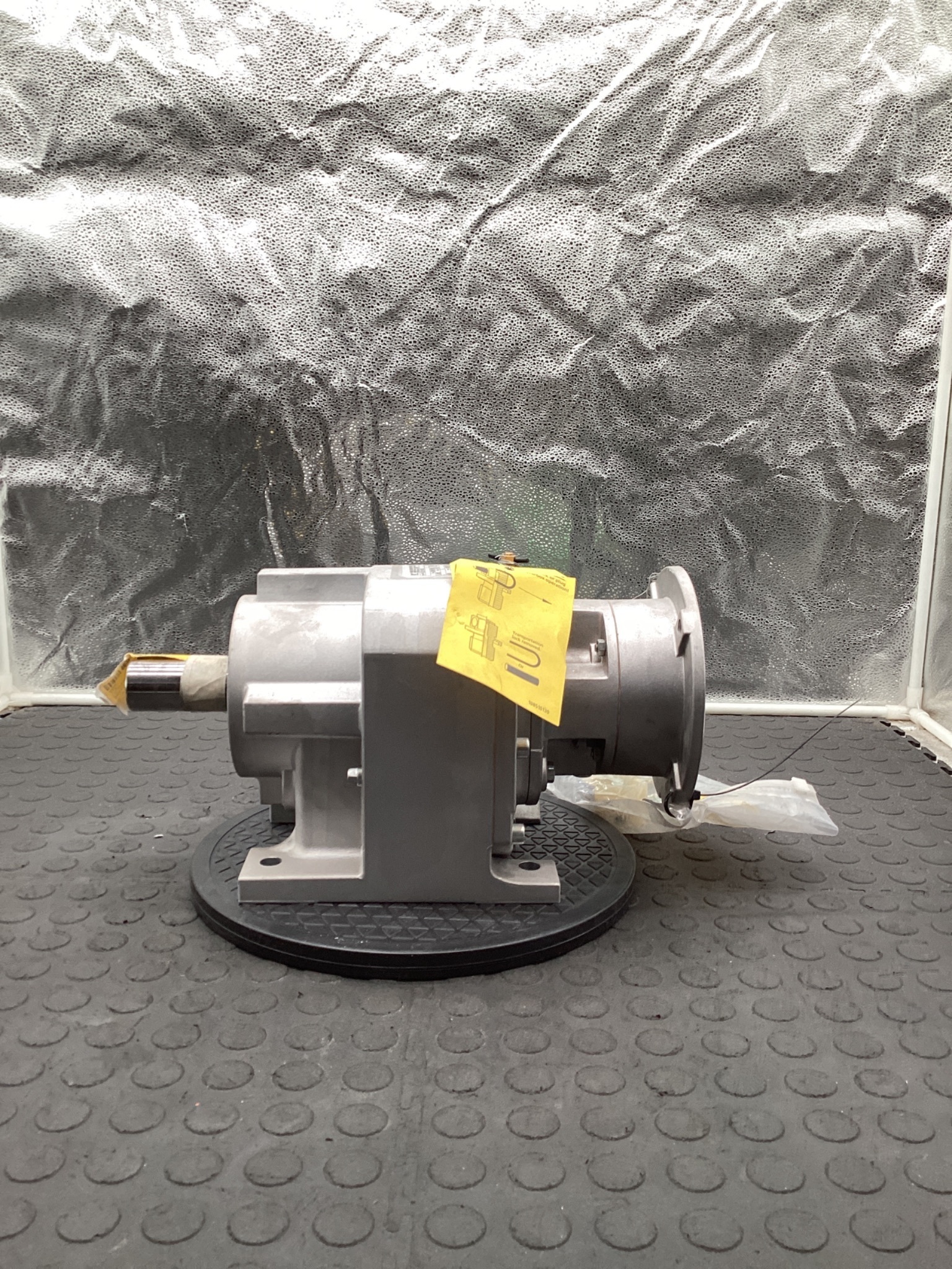 NORD DRIVESYSTEMS 203479178-100 SK 572.1 N140TC Gear Reducer - USED 5