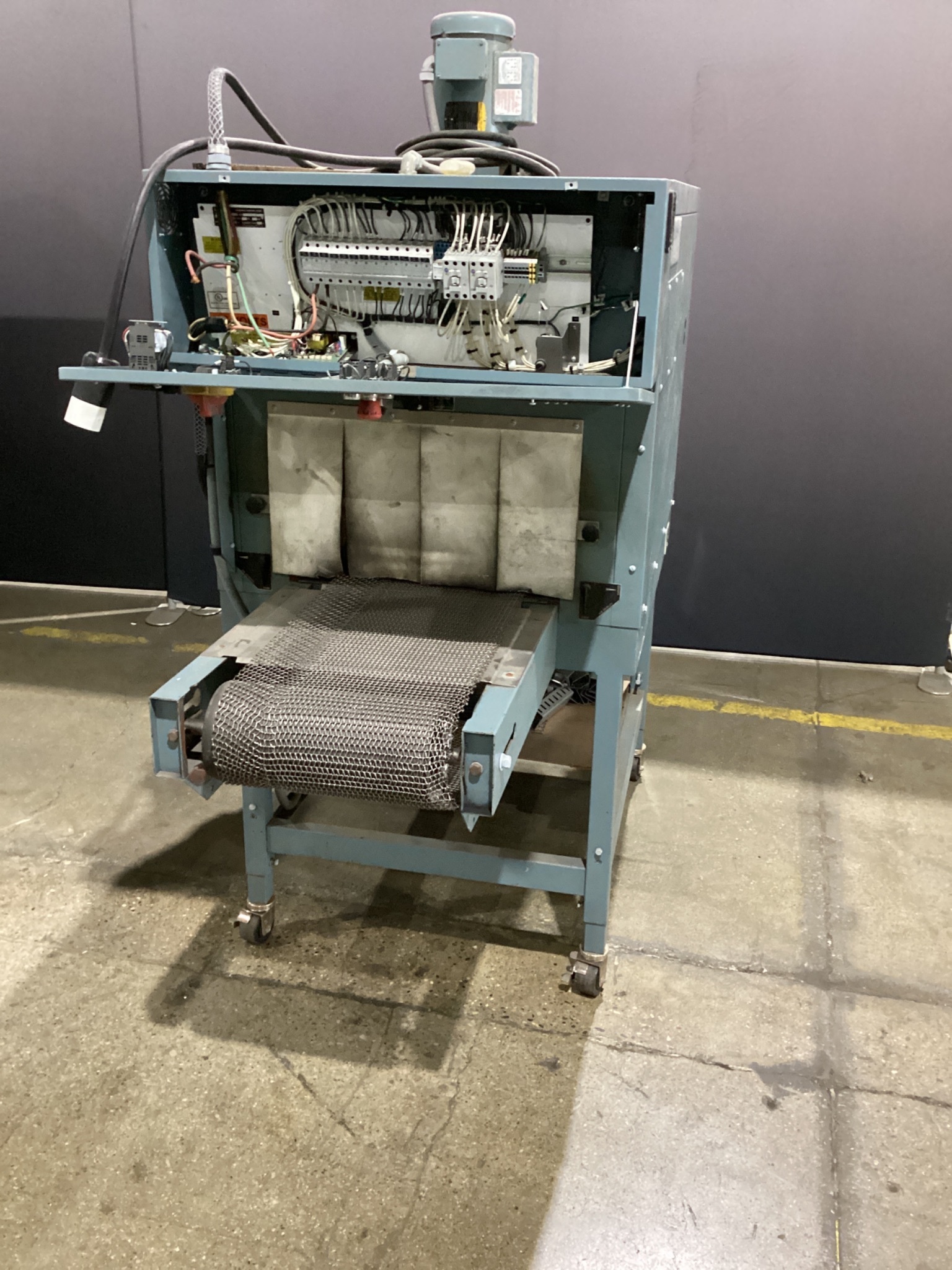 Sealed Air T7H Shrink Tunnel USED 0