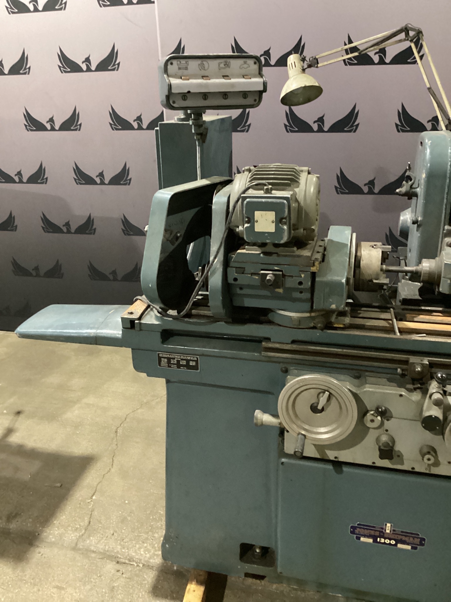 JONES & SHIPMAN 1300 Cylindrical Grinder 10" x 27" USED 2