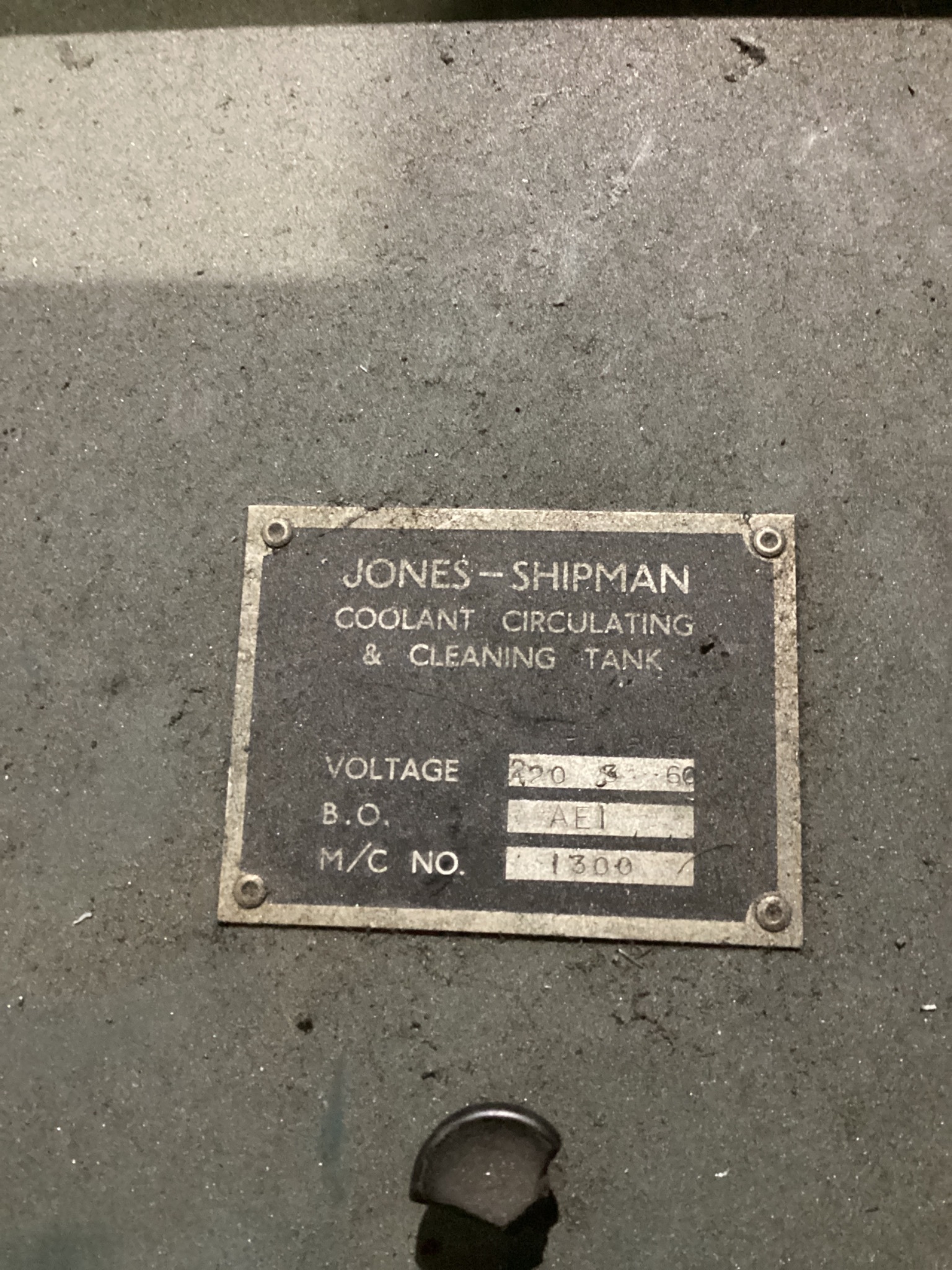 JONES & SHIPMAN 1300 Cylindrical Grinder 10" x 27" USED 5