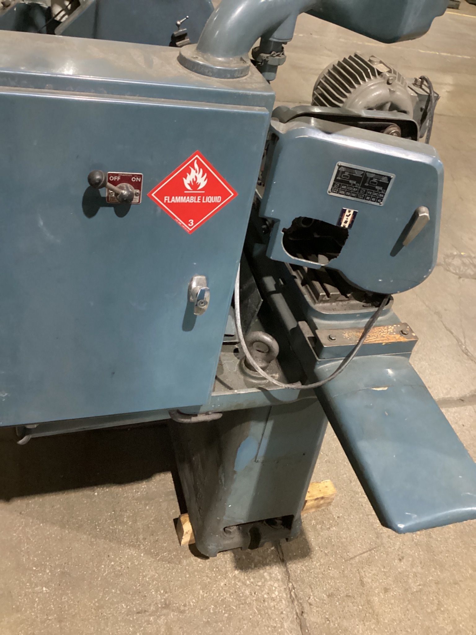 JONES & SHIPMAN 1300 Cylindrical Grinder 10" x 27" USED 10