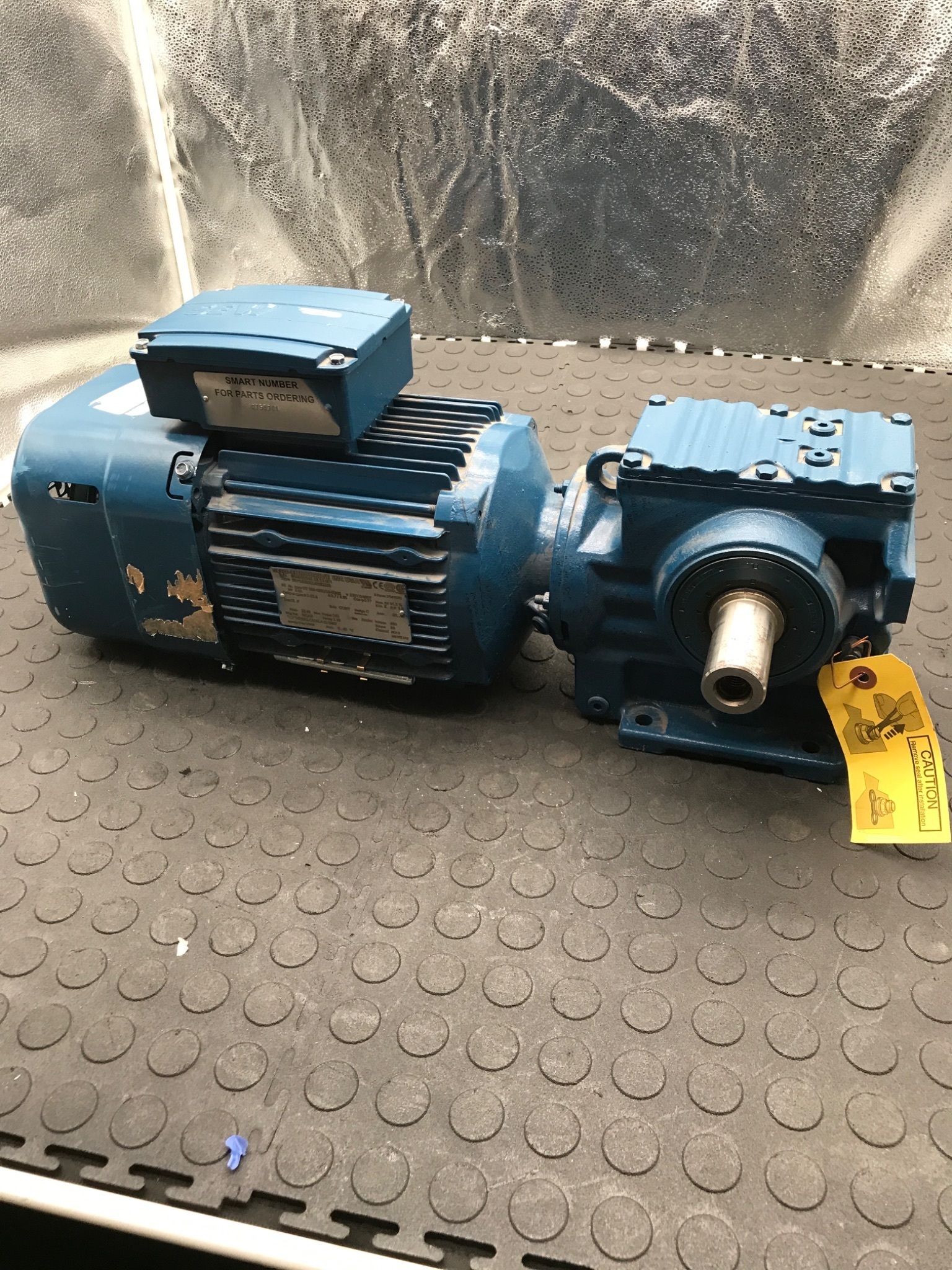 SEW-EURODRIVE S57DRE90L4BE2HR 0