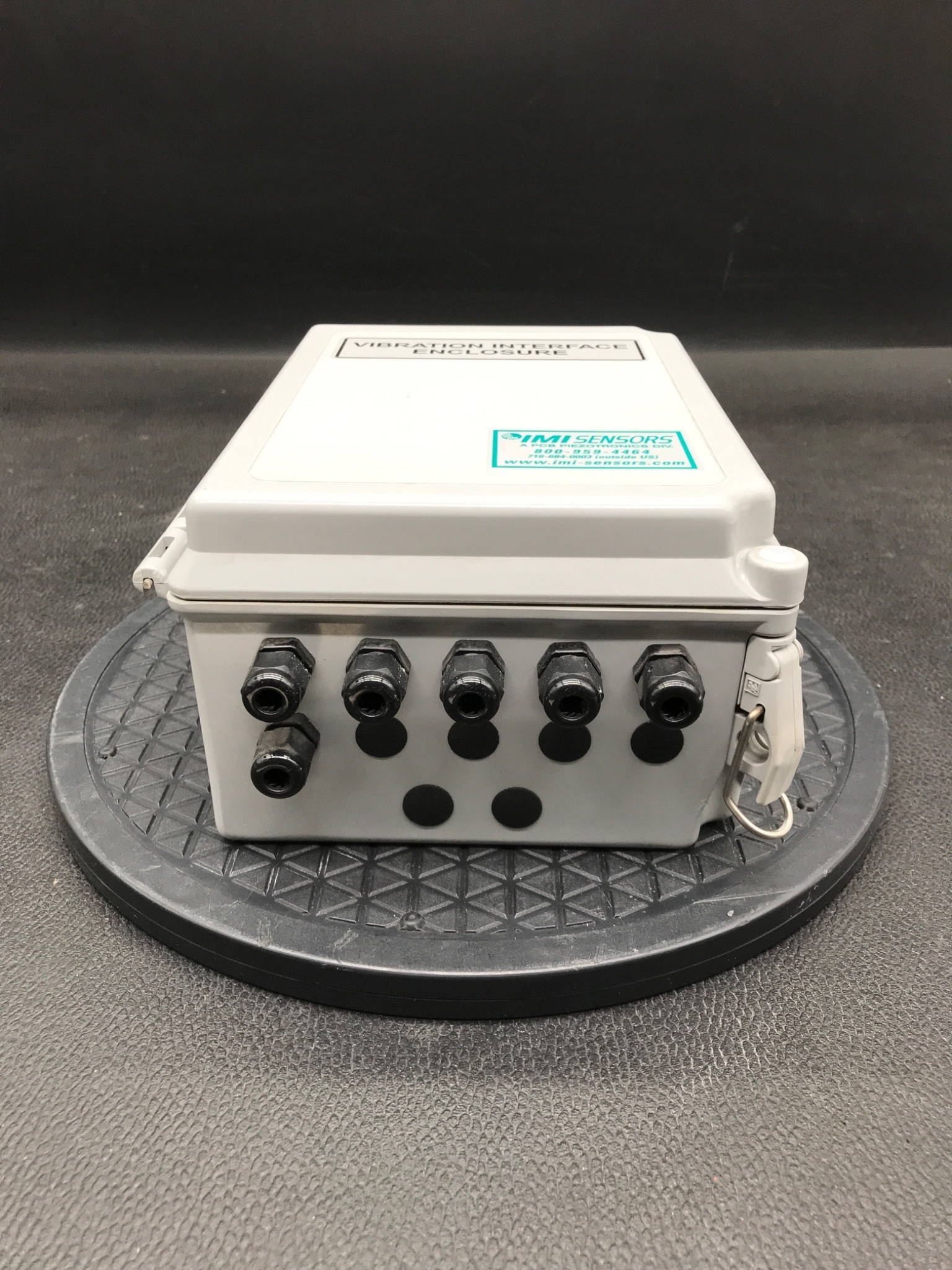 HOFFMAN A864CHQRFG NEMA 4X IP66 Vibration Interface Enclosure NEW 1