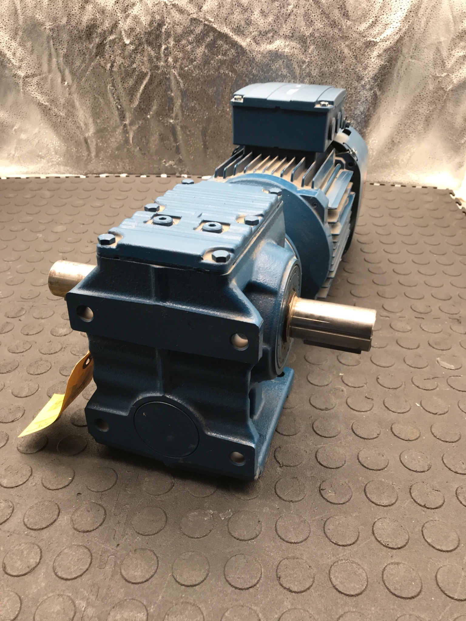 SEW-EURODRIVE S57DRE90L4BE2HR 5