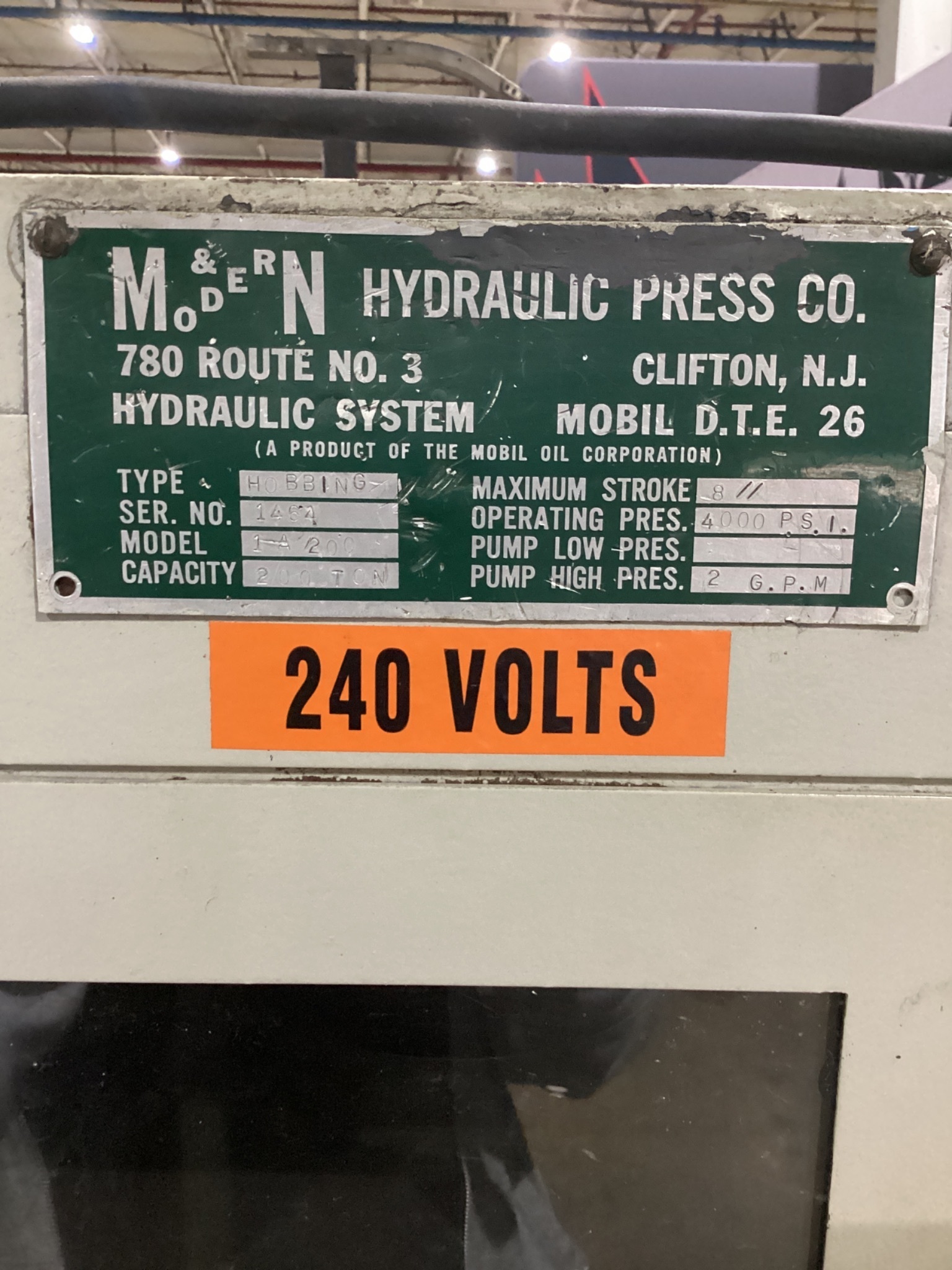 MODERN HYDRAULIC 1A-200 200 Ton 4-Post Hobbing Press, 8" Stroke USED – Working 2