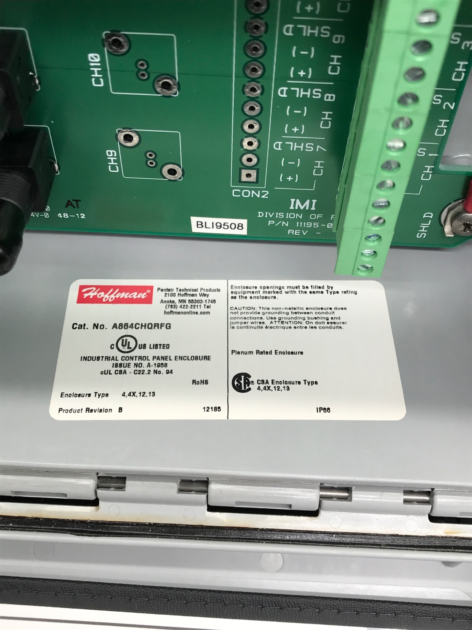 HOFFMAN A864CHQRFG NEMA 4X IP66 Vibration Interface Enclosure NEW 7