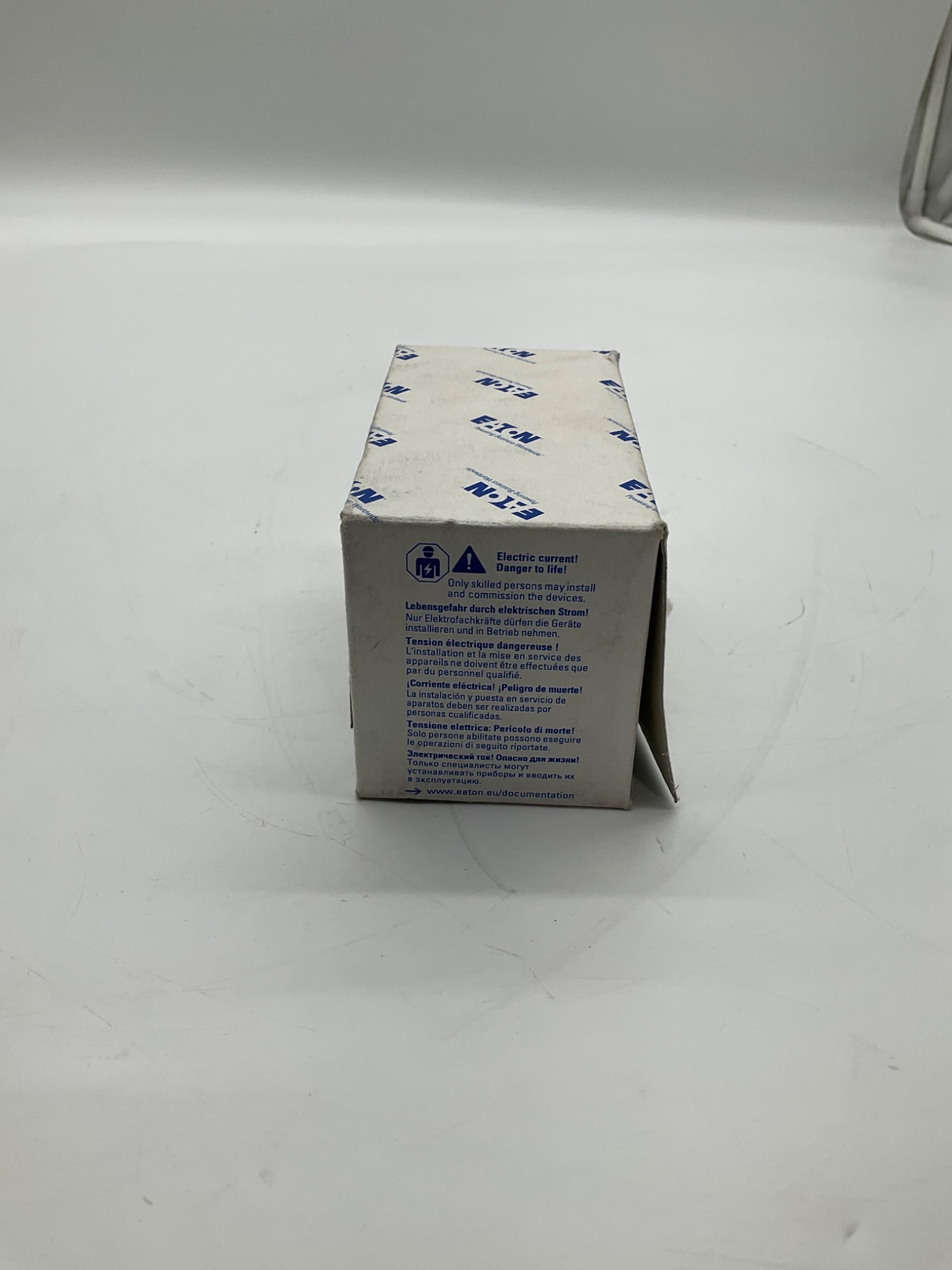 EATON NZM1-XIPK Finger Protection Terminal Cover Kit NEW 3