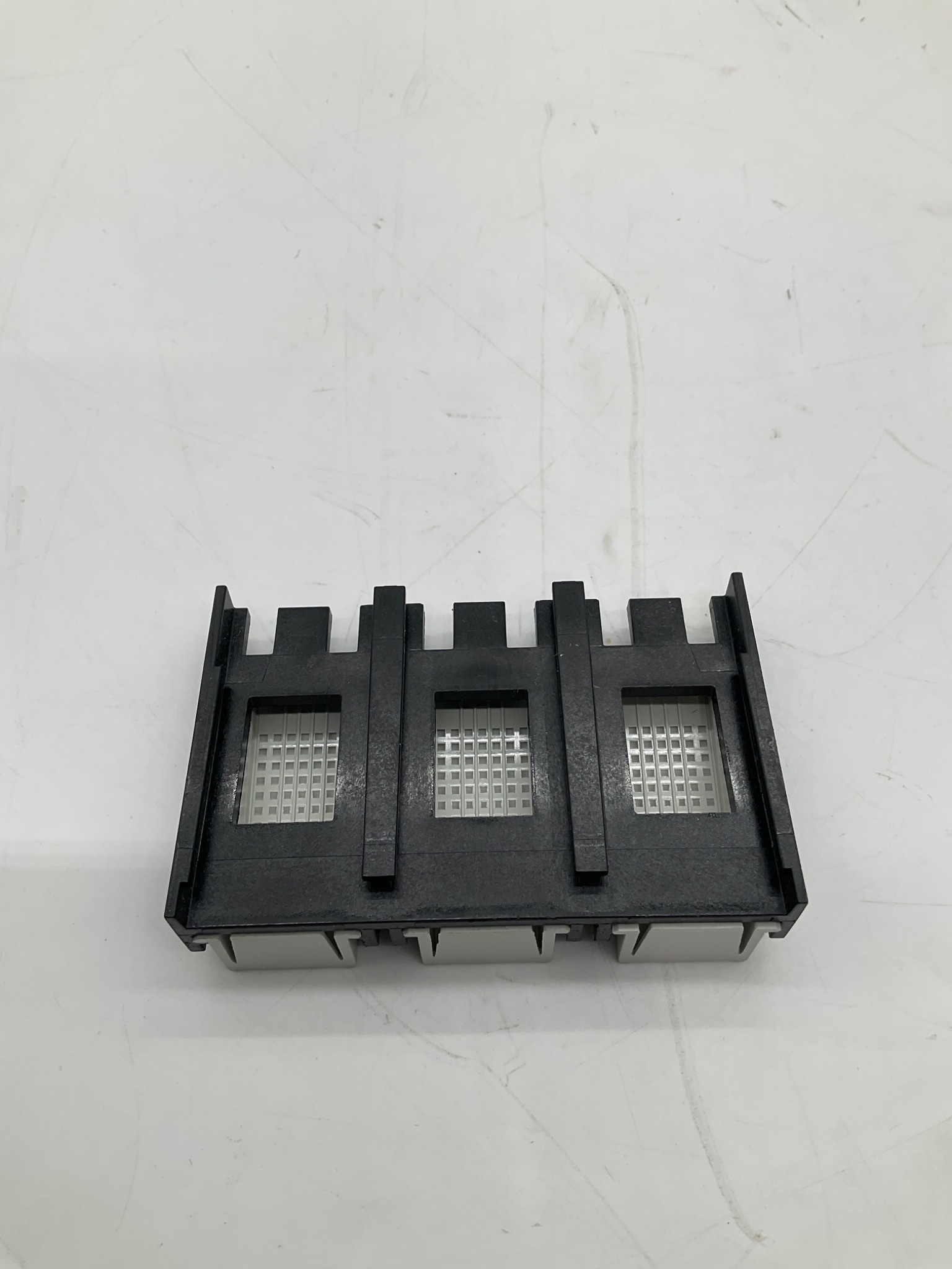 EATON NZM1-XIPK Finger Protection Terminal Cover Kit NEW 4
