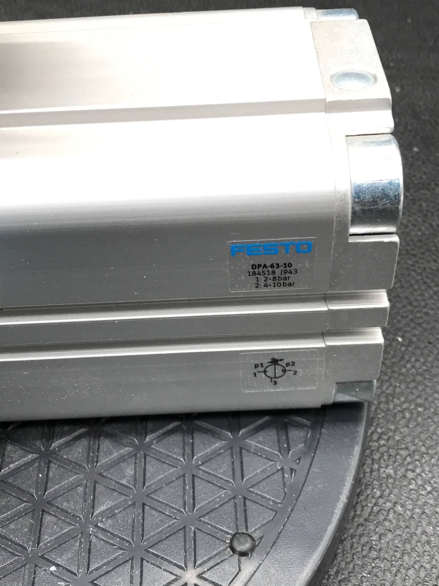 FESTO DPA-63-10 Semi-Rotary Pneumatic Actuator USED 4