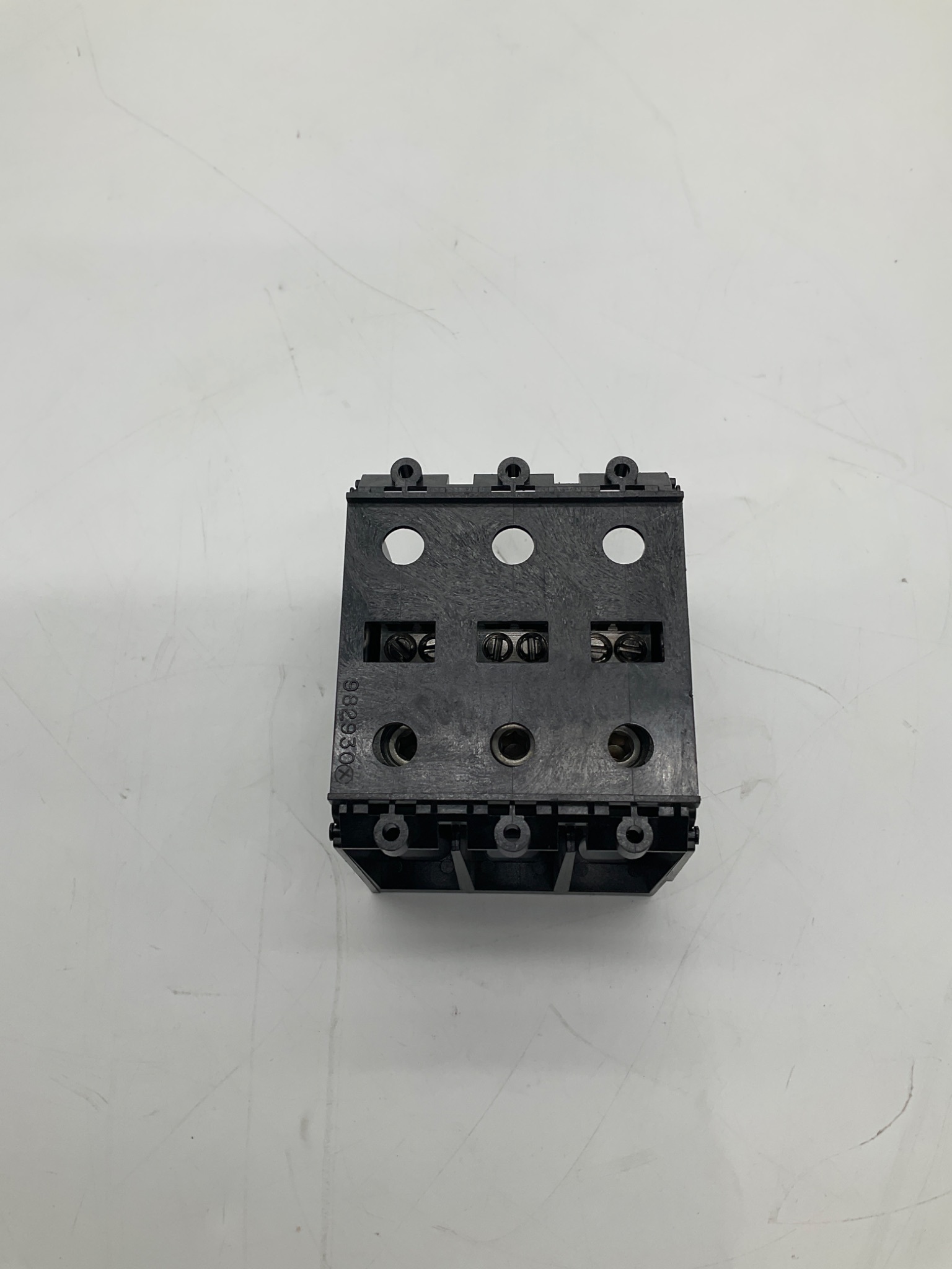 MARATHON 1323570 Power Distribution Block 175A 600V NEW 1