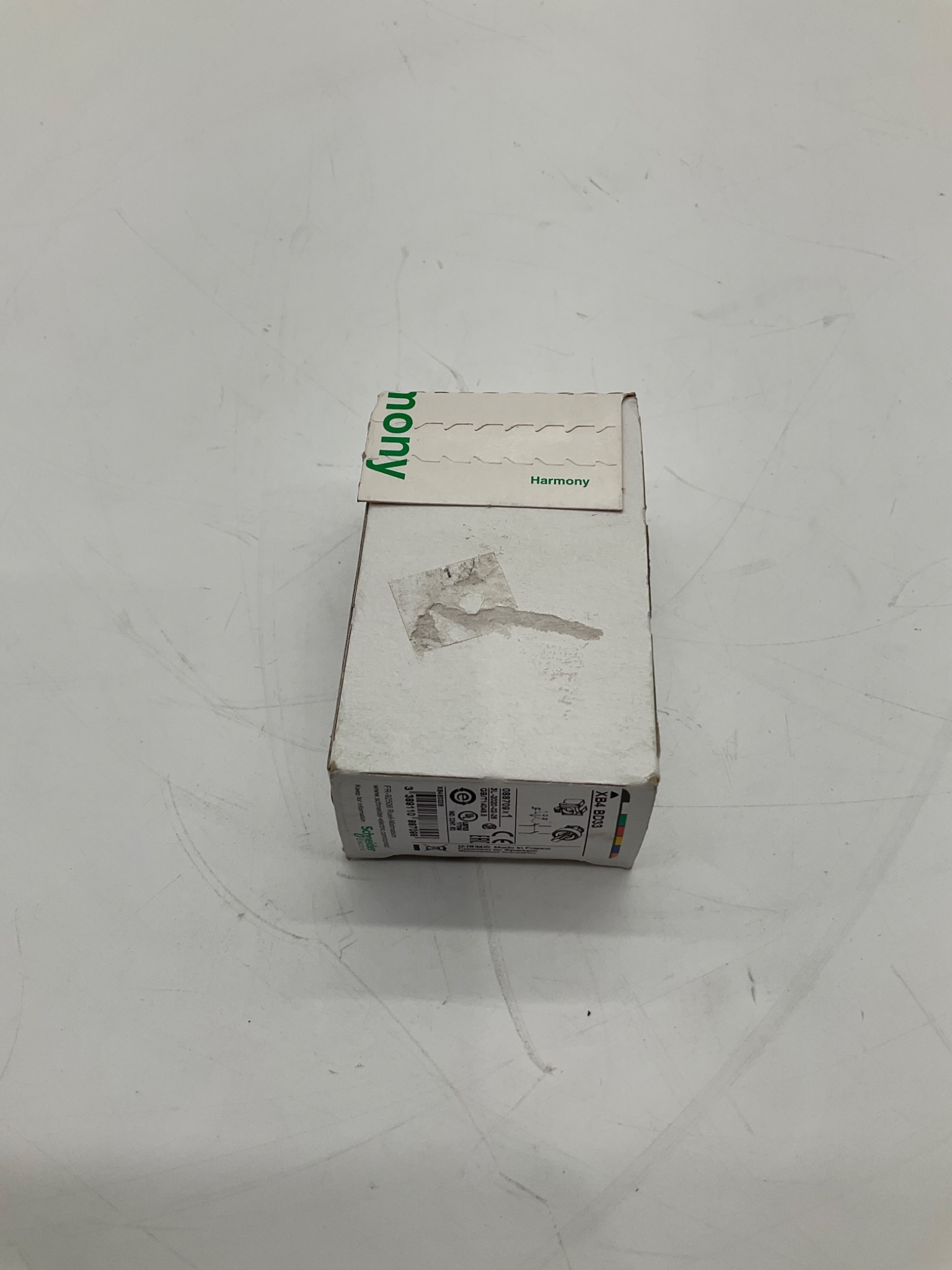 SCHNEIDER ELECTRIC XB4BD33 Selector Switch 3 Position 2NO NEW 2