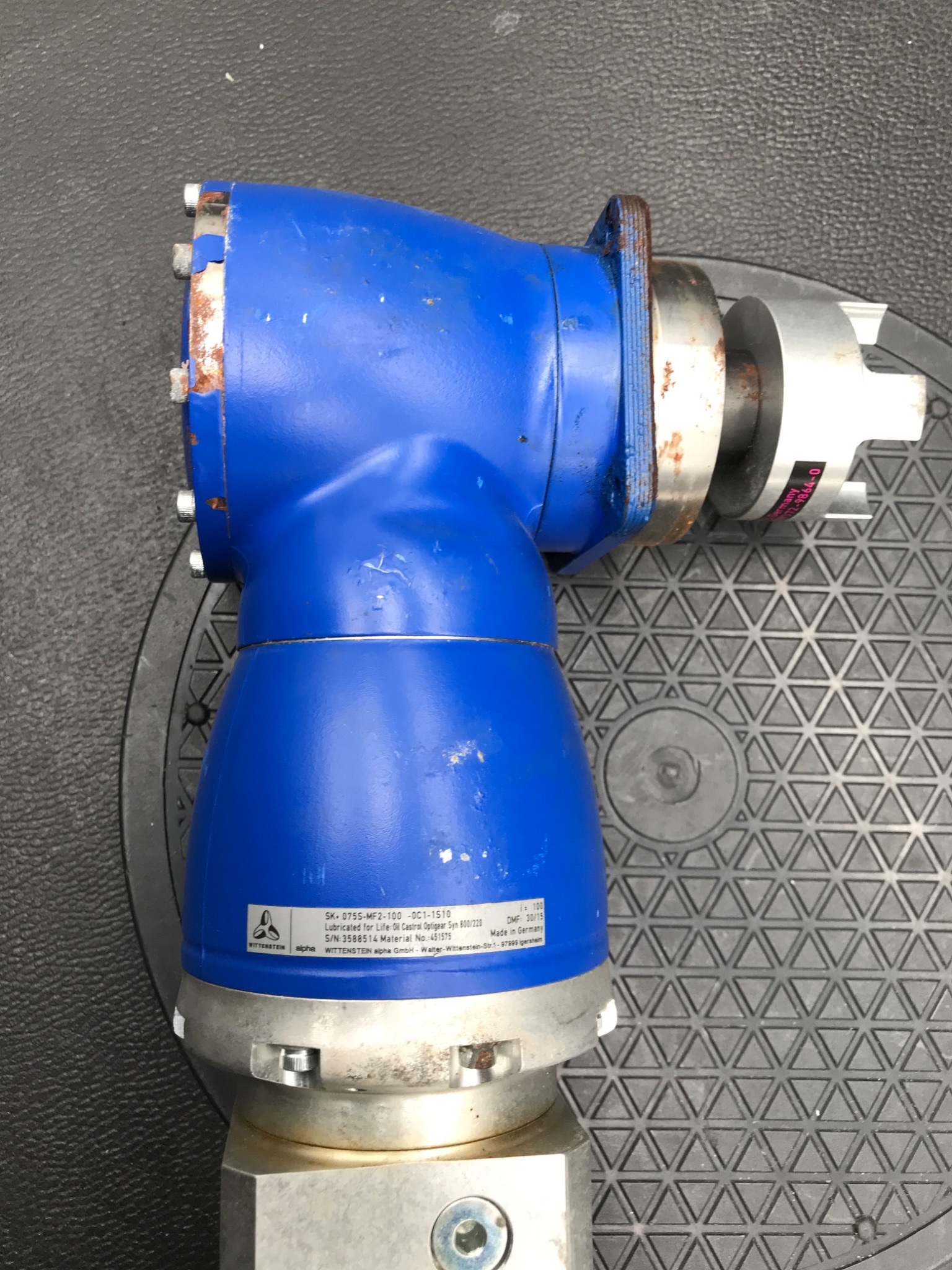 SIEMENS 1FK7032-2AK71-1CH1 SIMOTICS S Servo Motor w/ WITTENSTEIN SK+075S-MF2-100 USED 4