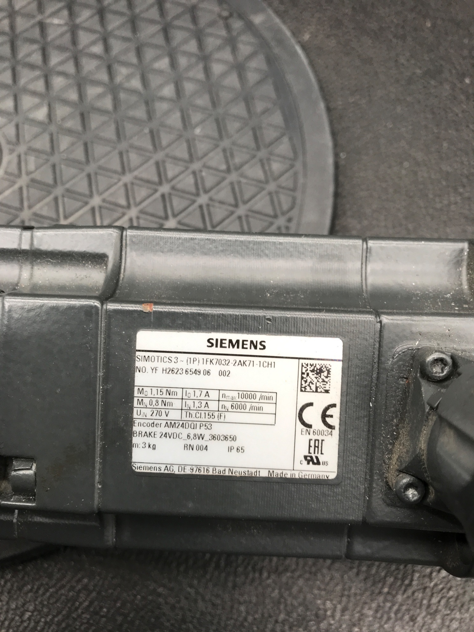 SIEMENS 1FK7032-2AK71-1CH1 SIMOTICS S Servo Motor w/ WITTENSTEIN SK+075S-MF2-100 USED 5