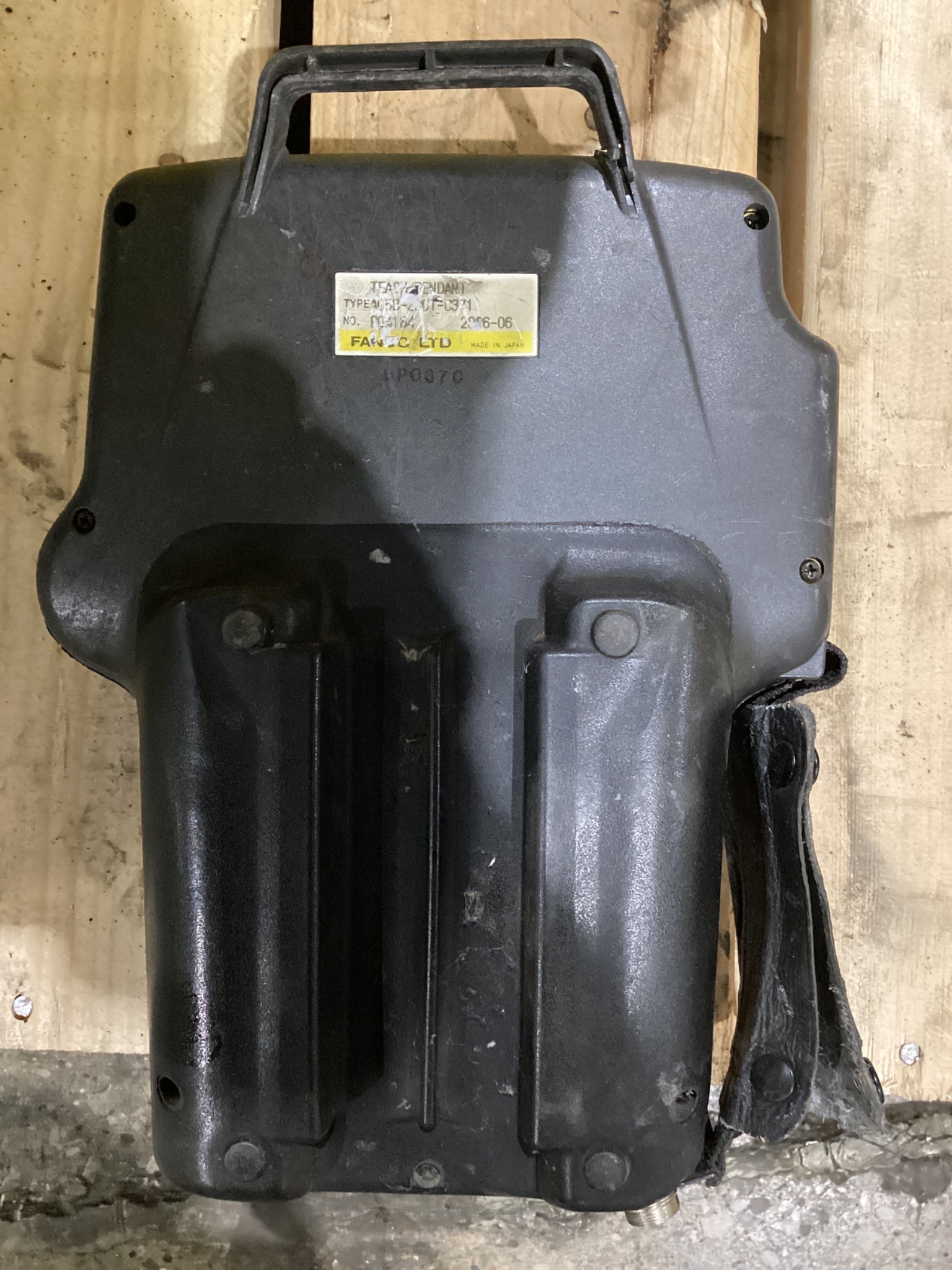 FANUC LR Mate 200iB/5P Complete with R-J3iB Mate Controller USED 5