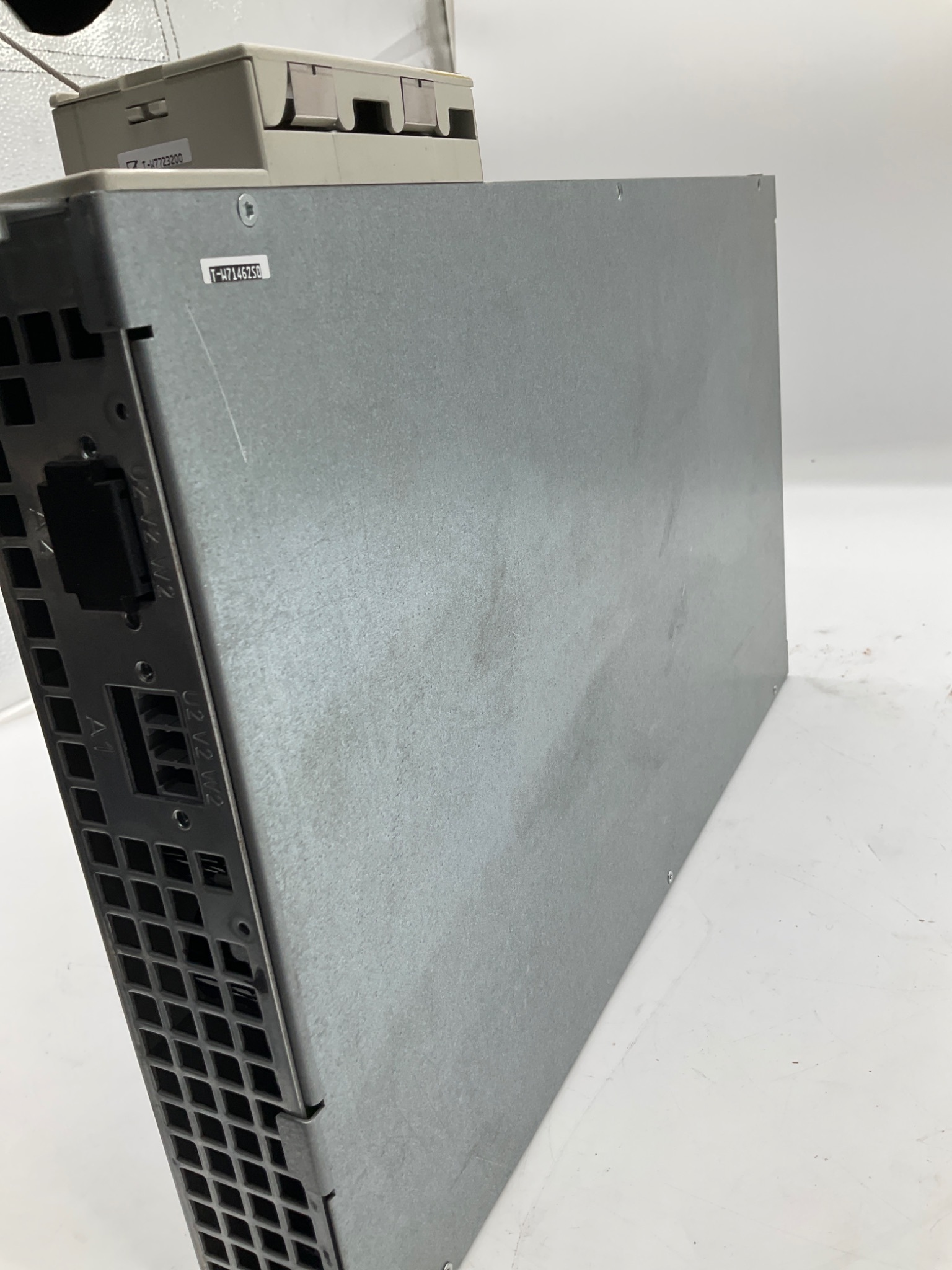 SIEMENS 6SN1123-1AA00-0AA1 SIMODRIVE LT Module INT. 15A USED 4
